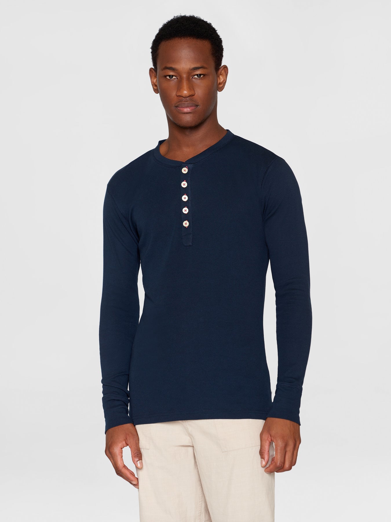 T-shirt à manches longues boutonné  en coton bio | bleu nuit "cedar Total Eclipse"
