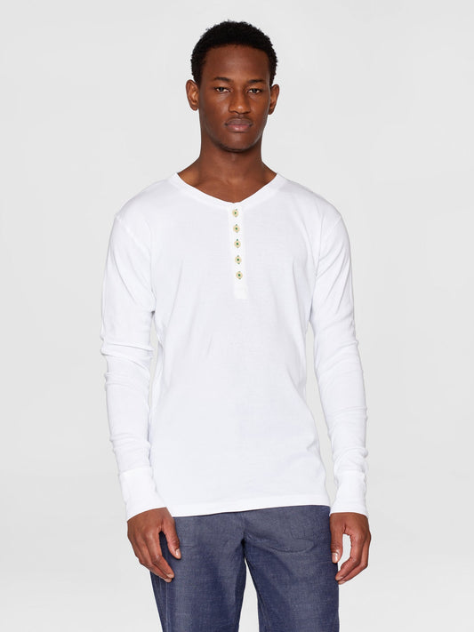 T-shirt manches longues en coton bio | blanc "CEDAR LS Henley bright white"