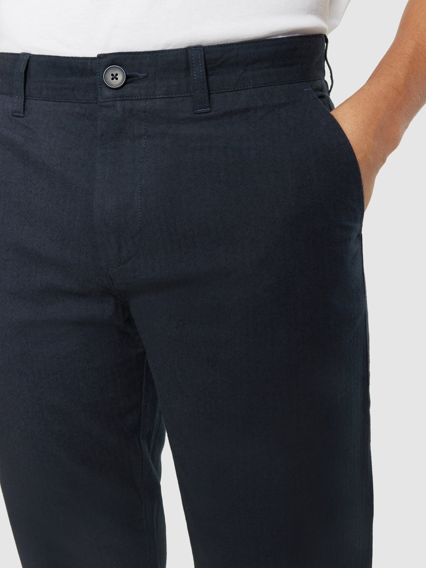 Pantalon droit en coton bio | marine "chuck regular flannel herringbone chinos night sky"