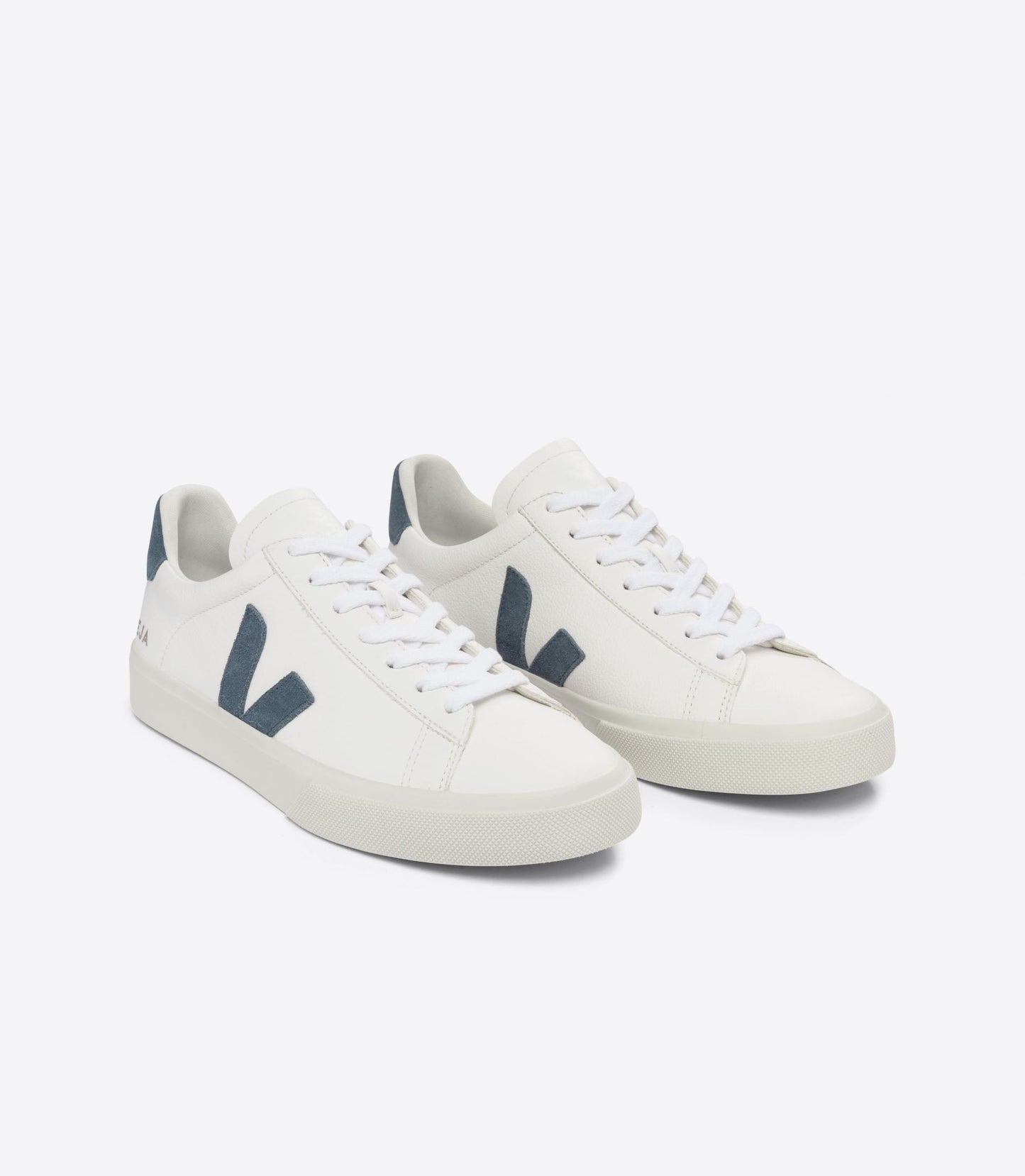 Baskets en cuir sans chrome et suède | blanc et bleu "campo chromefree leather white california"