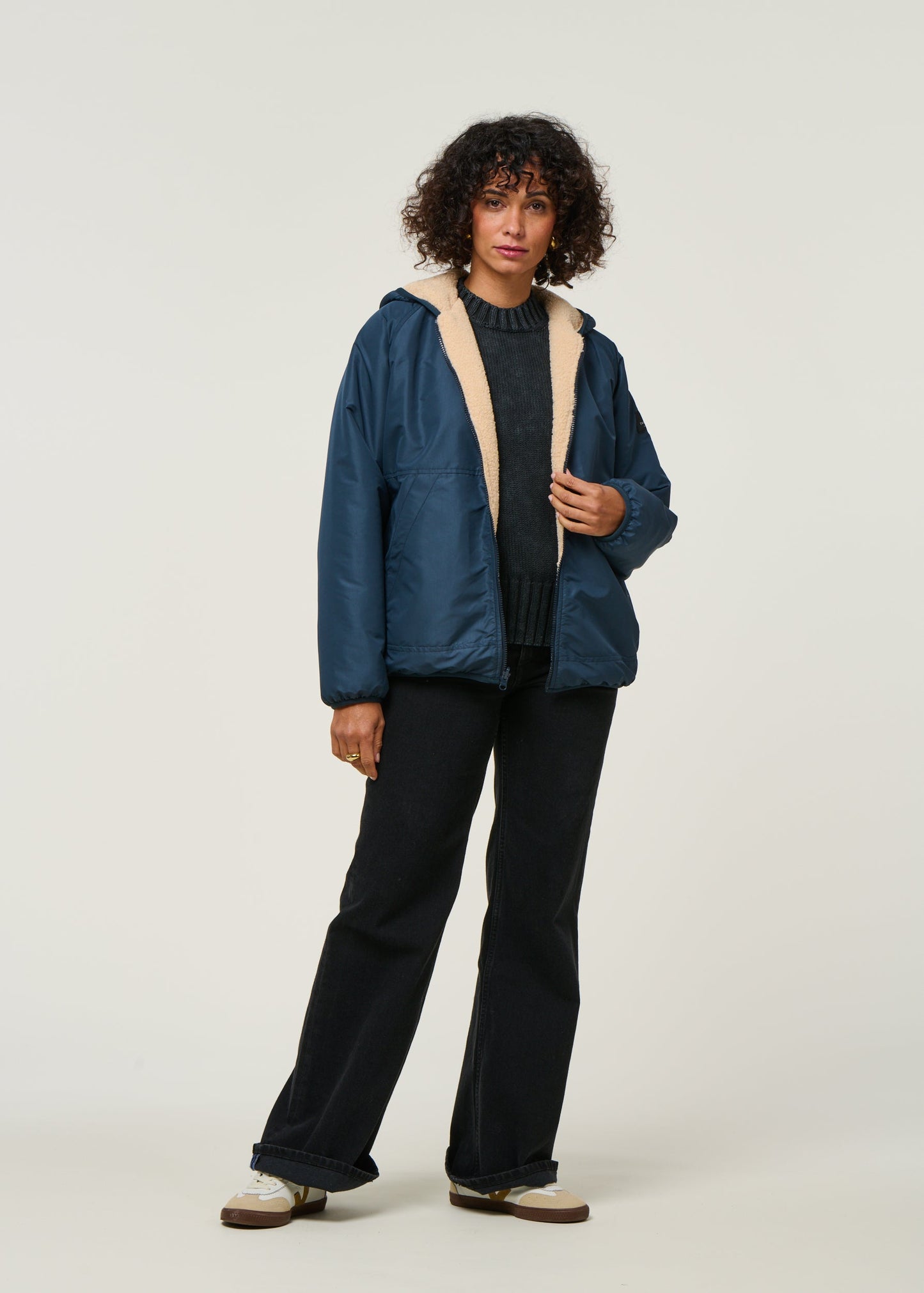 Manteau polaire réversible en matière recyclée | bleu/écru "crozier - blue orion"