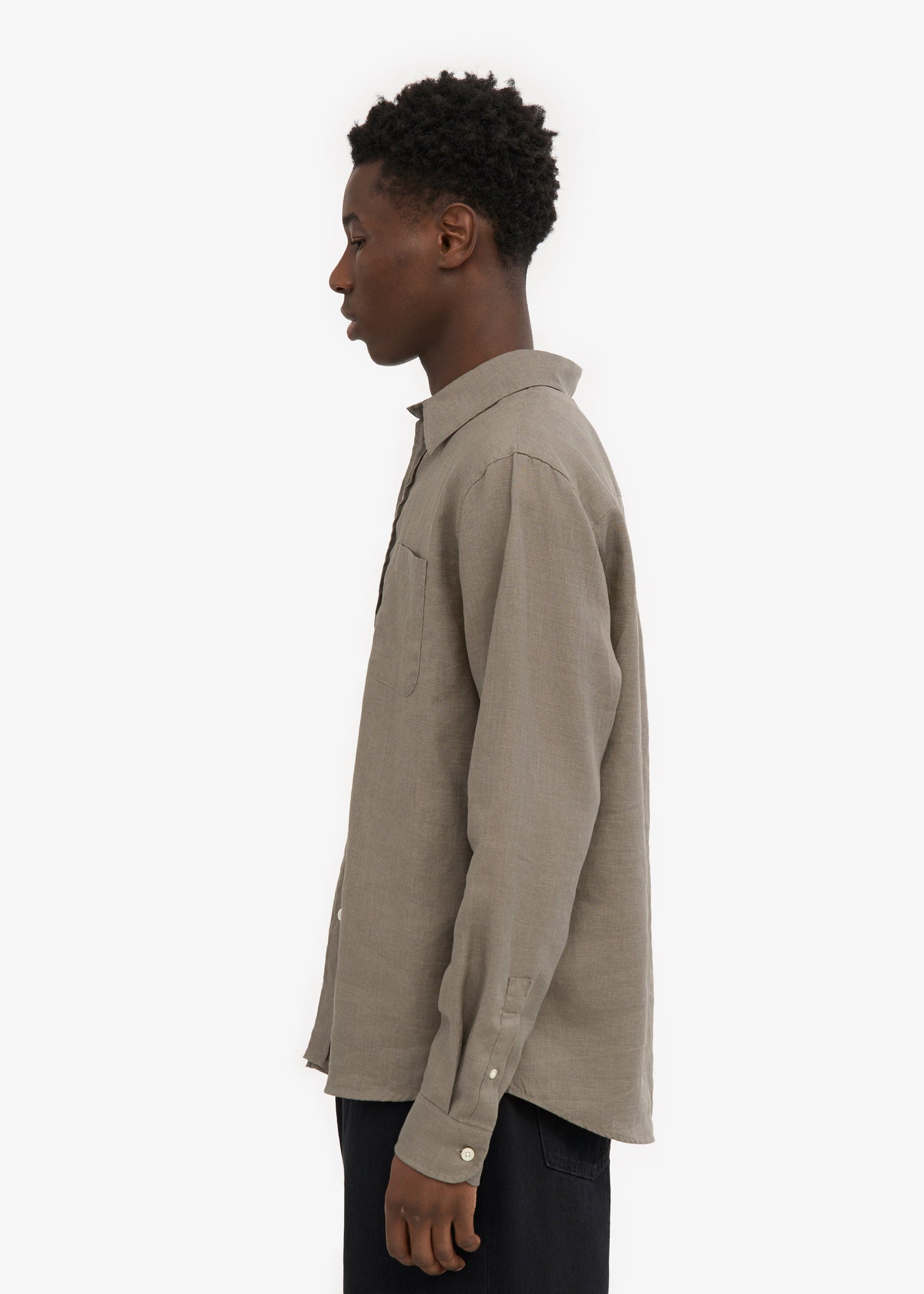 Chemise droite en lin bio | kaki "Organic linen shirt - dusty olive"