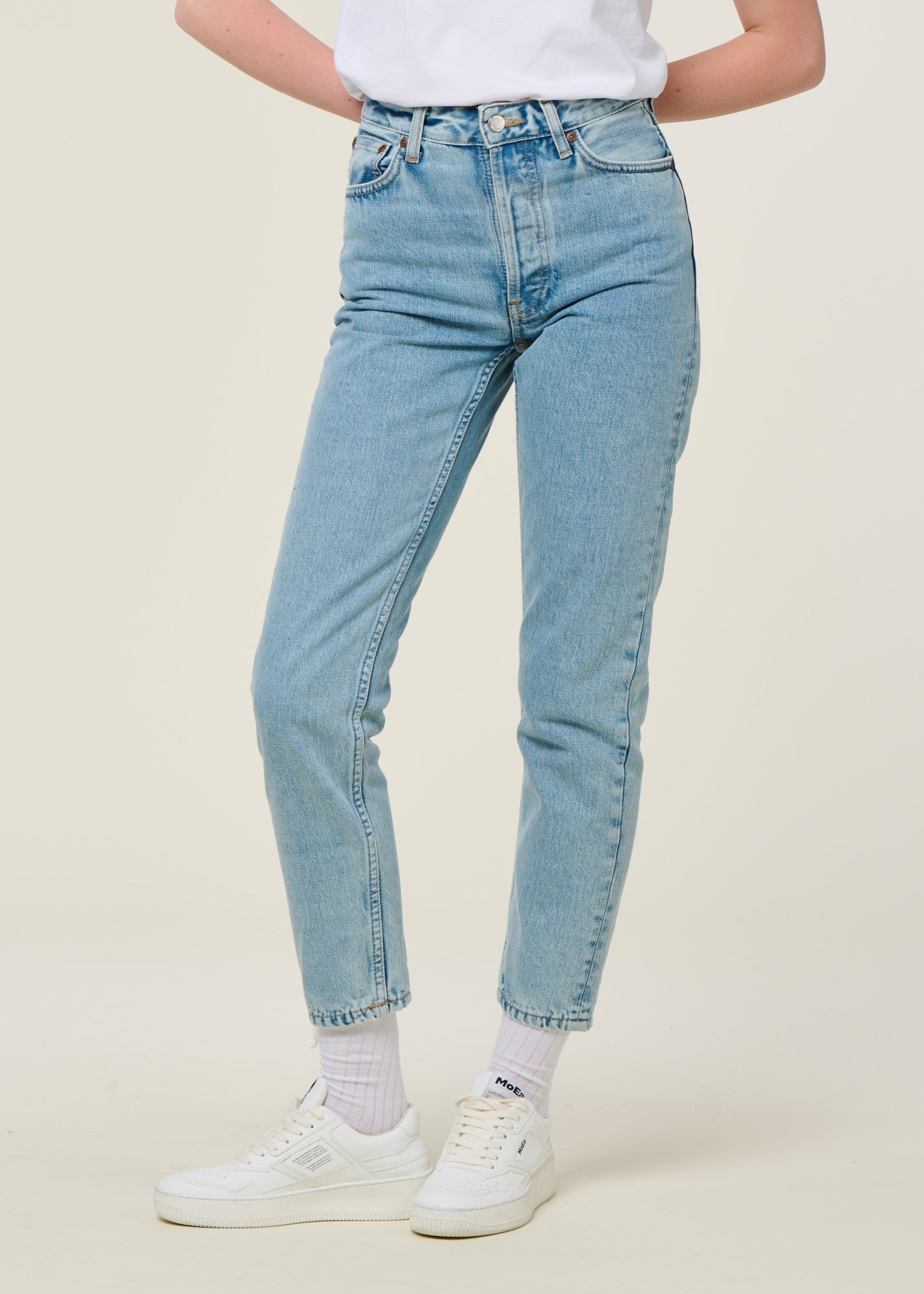 Jean mom en coton bio | bleu clair 'breezy britt summer salt'