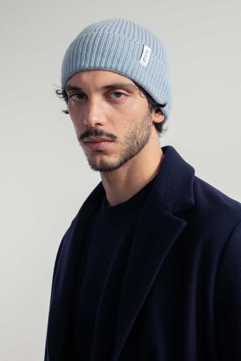 Bonnet en cachemire recyclé | bleu "marcello azzurro polvere"