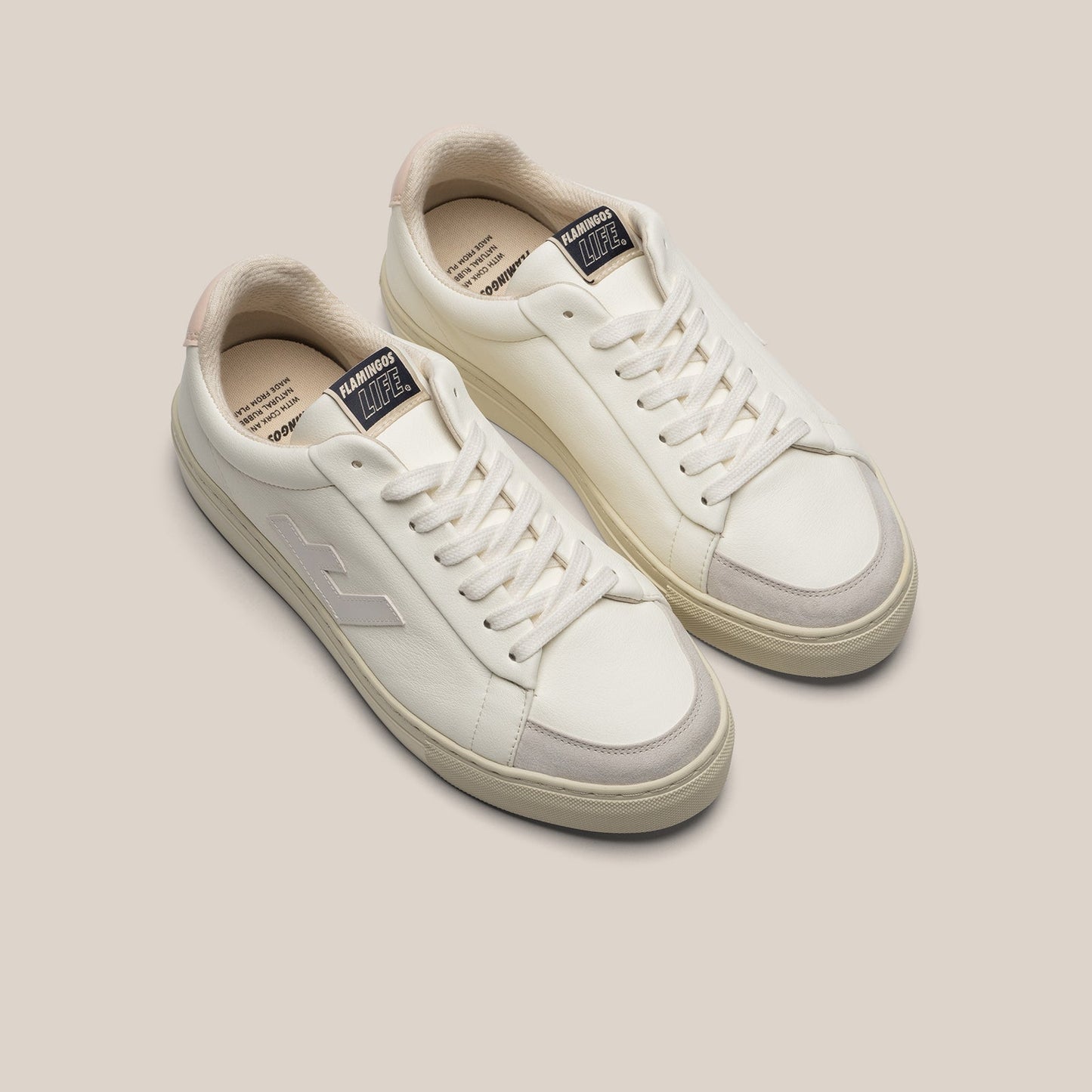 Baskets vegan en recyclé - classic 70s off white baby grey