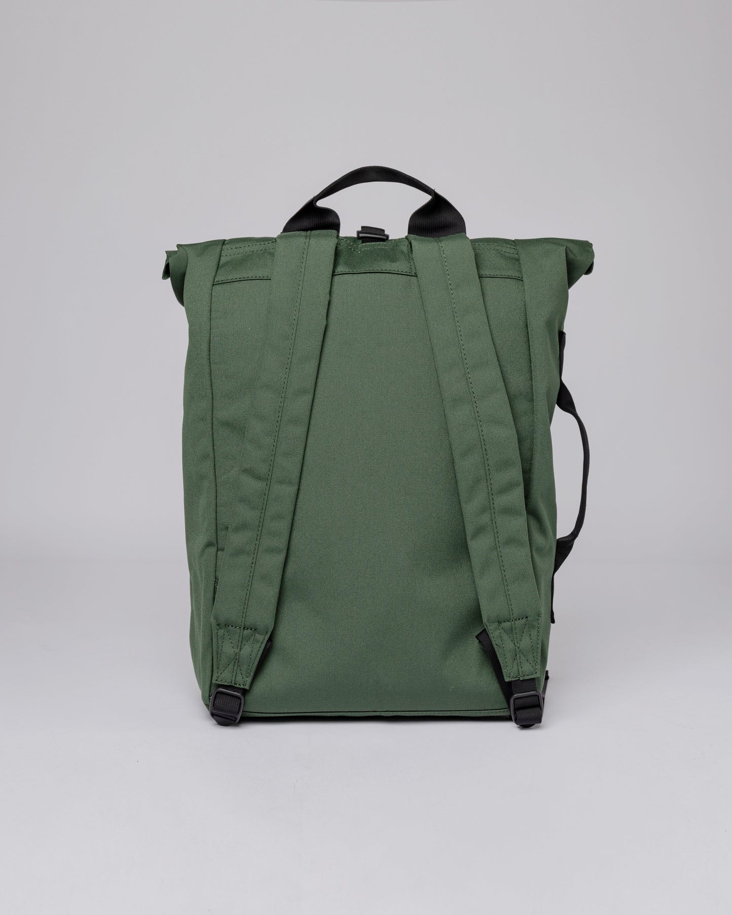 Sac à dos rolltop en matière recyclée | Vert "dante vegan dawn green with black webbing"