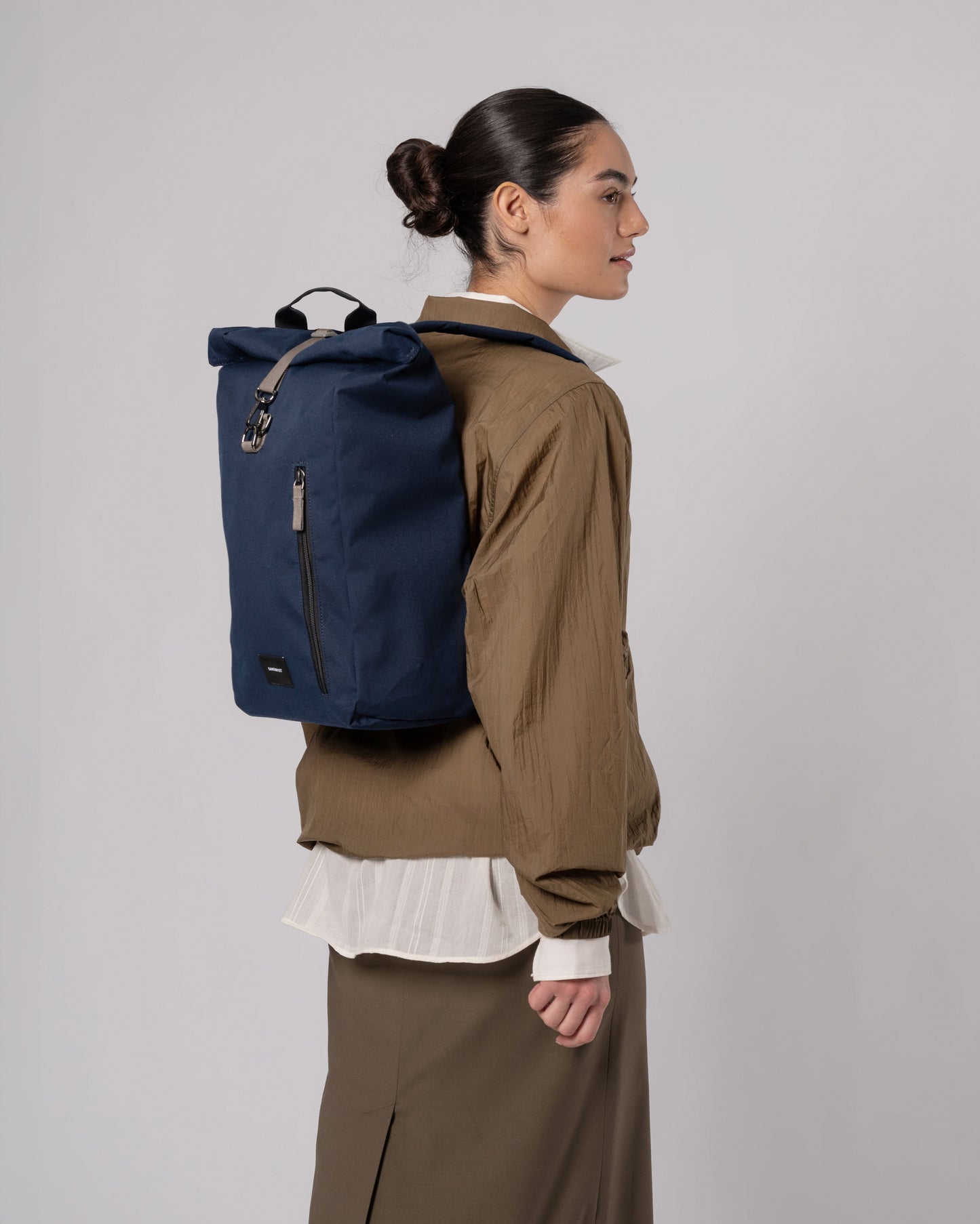 Sac à dos rolltop en matière recyclée | Bleu "dante vegan navy with grey webbing"