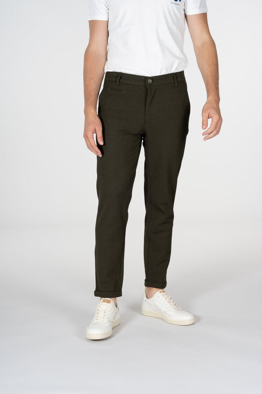 Chino slim vert forêt motifs à chevron en matière recyclée - Joe Forrest Night