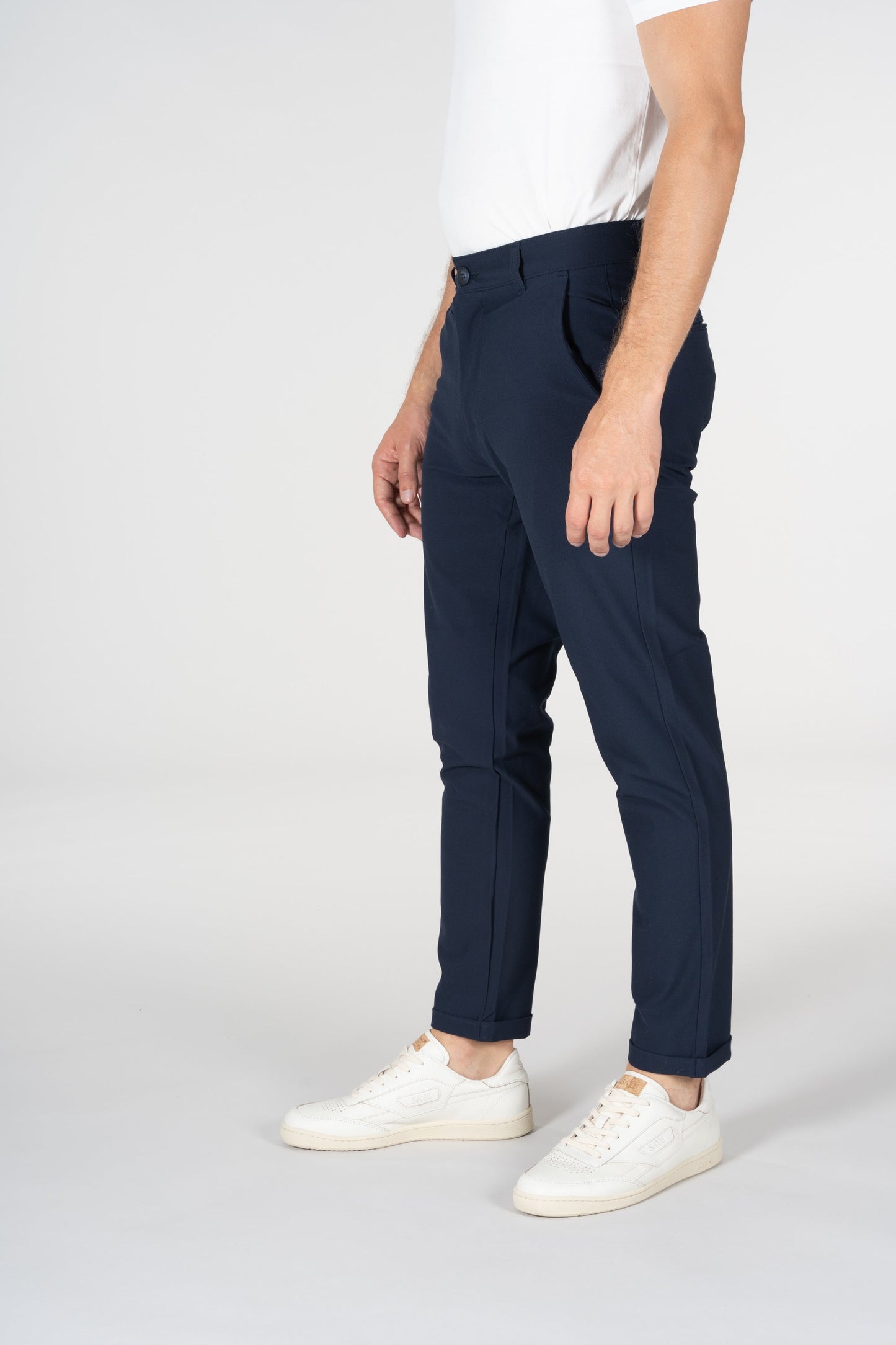 Chino droit bleu nuit en recyclé et ecovero - Joe Total Eclipse