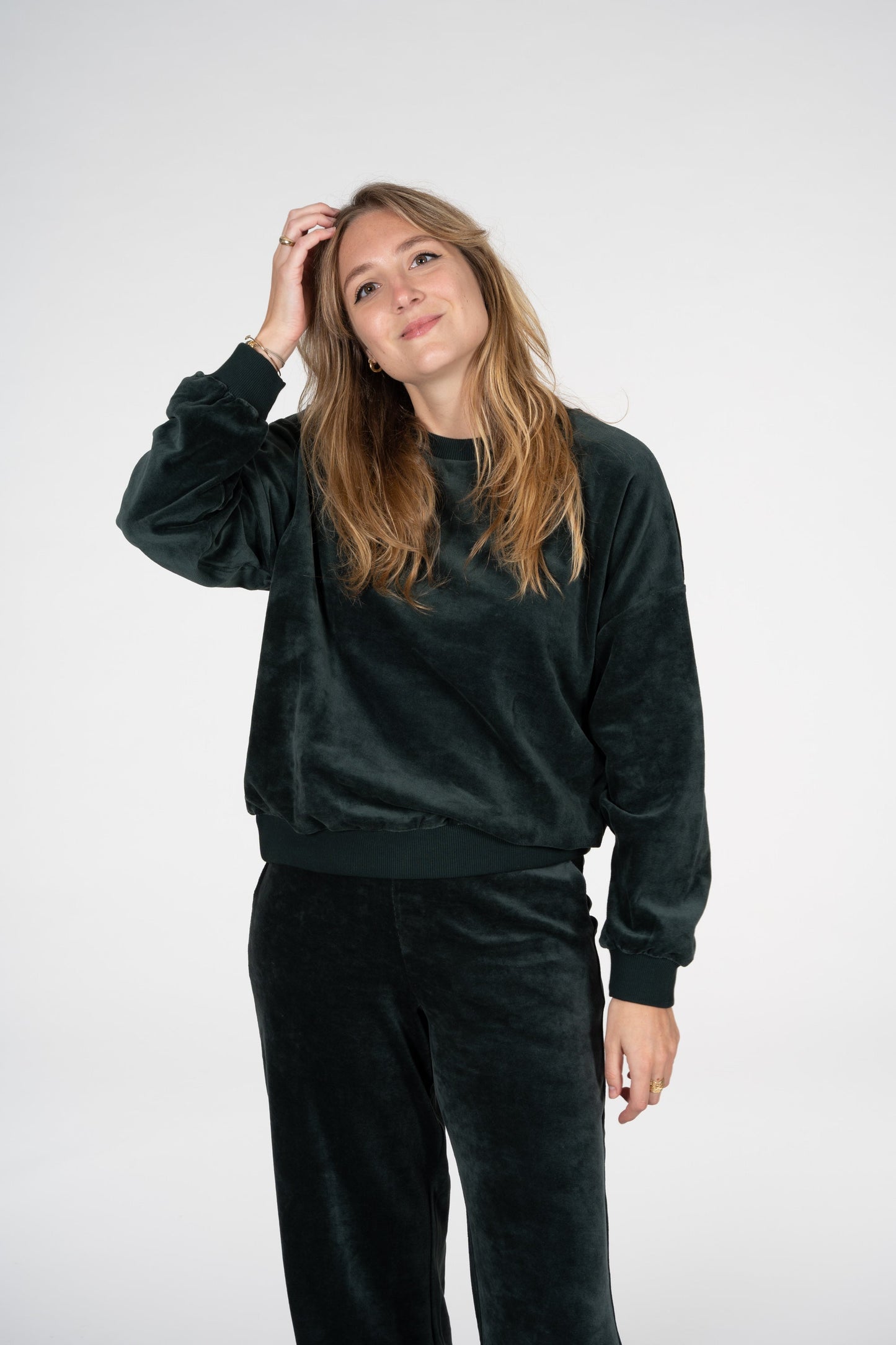 Sweatshirt velours vert foncé en coton bio - andaa dark scarab
