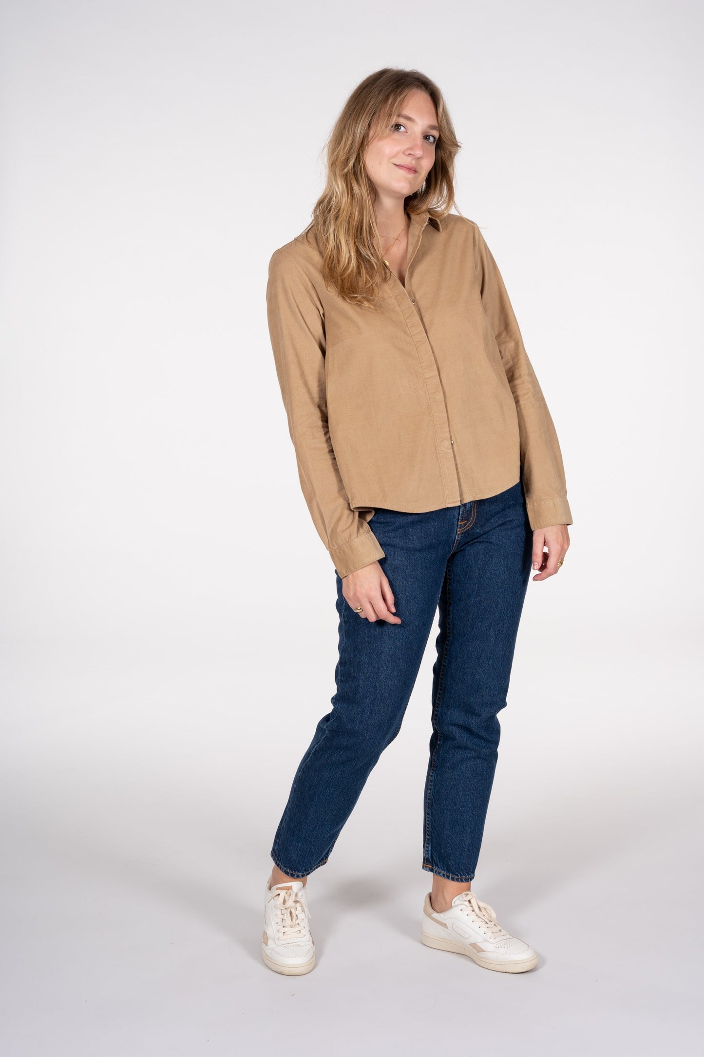 Chemise beige velours fin en coton bio - JACINTA