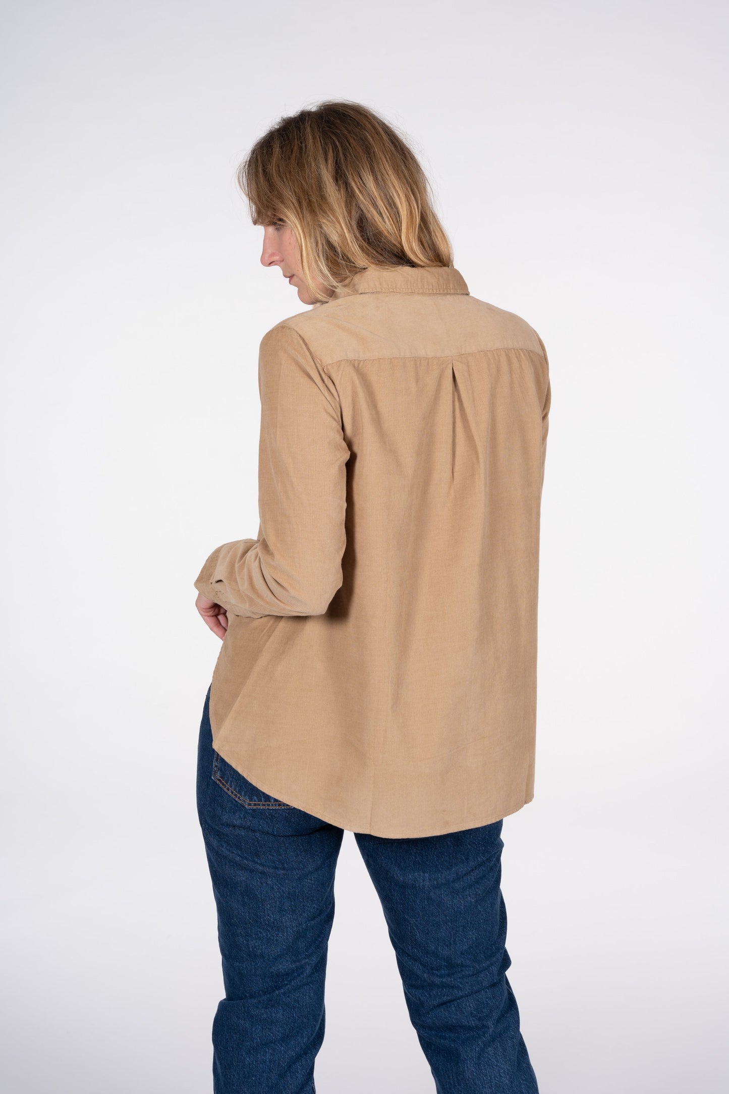 Chemise beige velours fin en coton bio - JACINTA