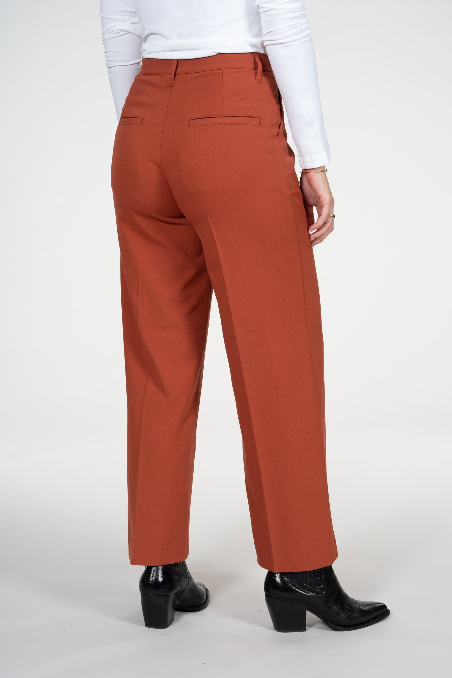 Pantalon large orange en matière recyclée et Ecovero - posey