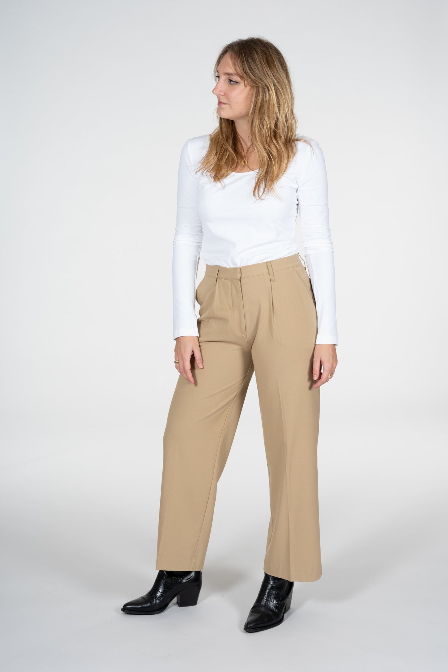 Pantalon large beige en matière recyclée et Ecovero - posey