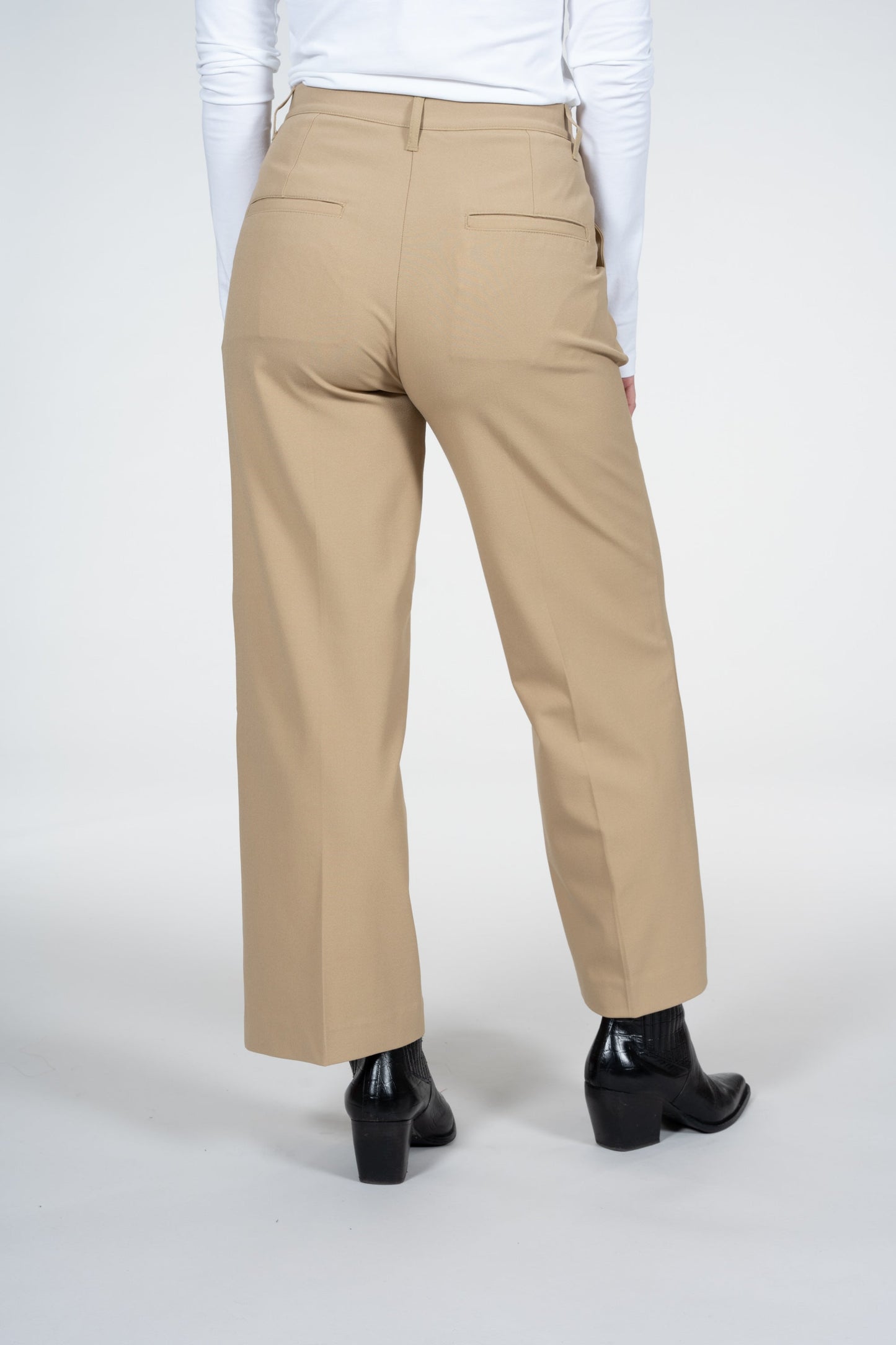 Pantalon large beige en matière recyclée et Ecovero - posey