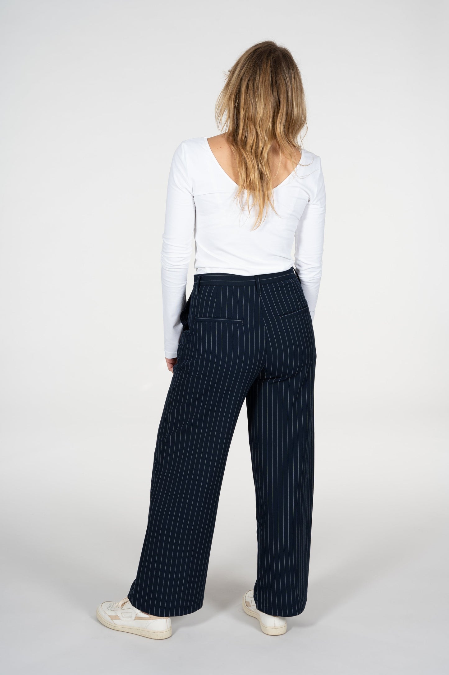 Pantalon large à rayures bleu nuit en matière recyclée - Posey