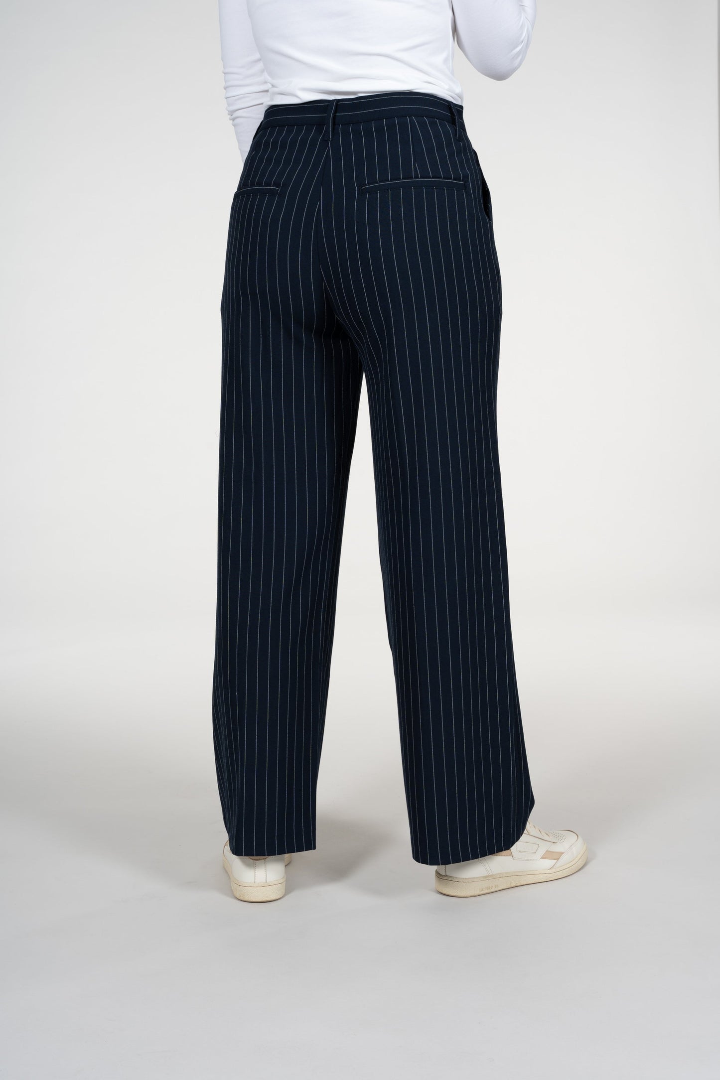 Pantalon large à rayures bleu nuit en matière recyclée - Posey