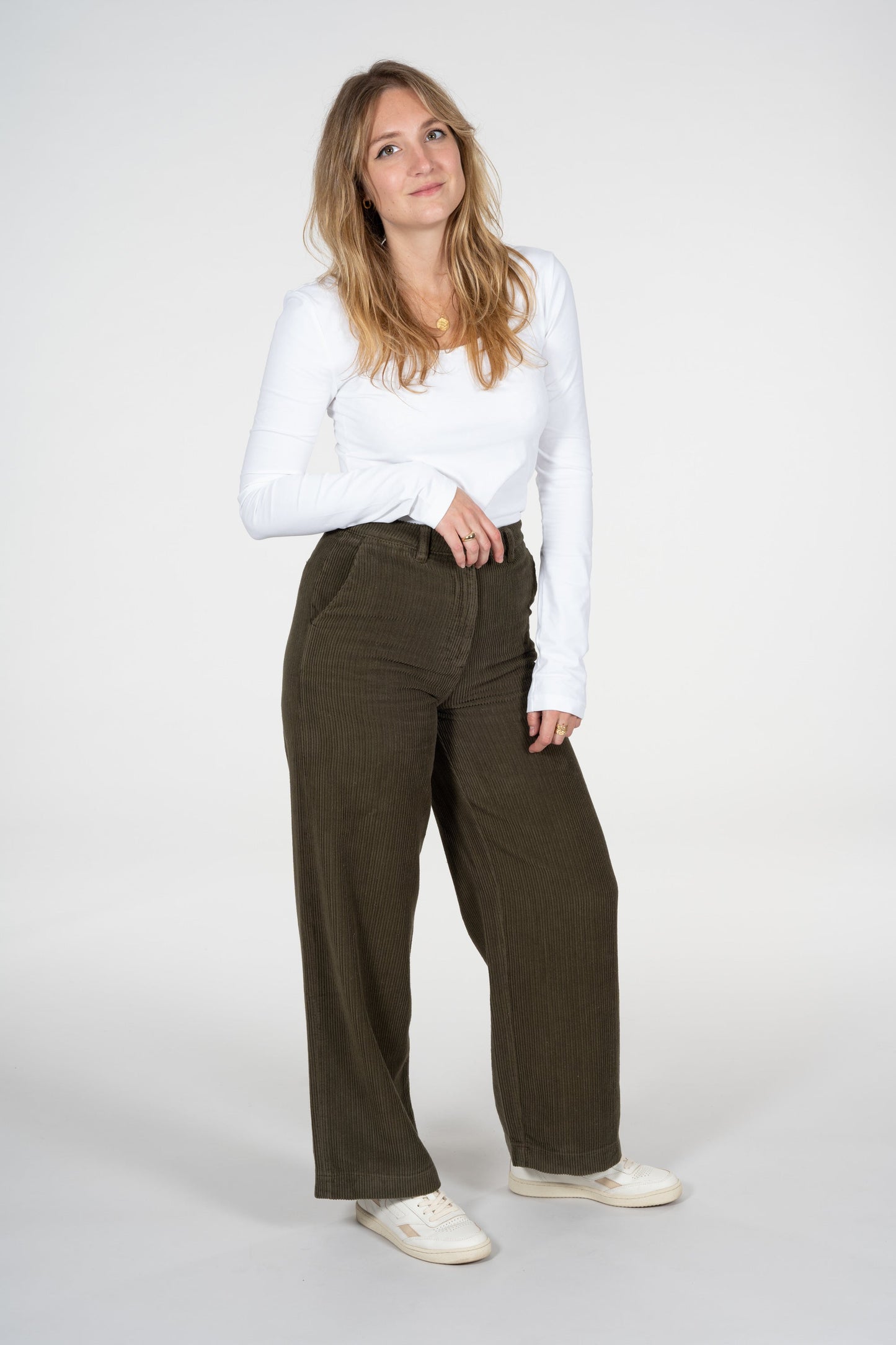 Pantalon ample kaki velours côtelé en coton bio - Posey forrest night