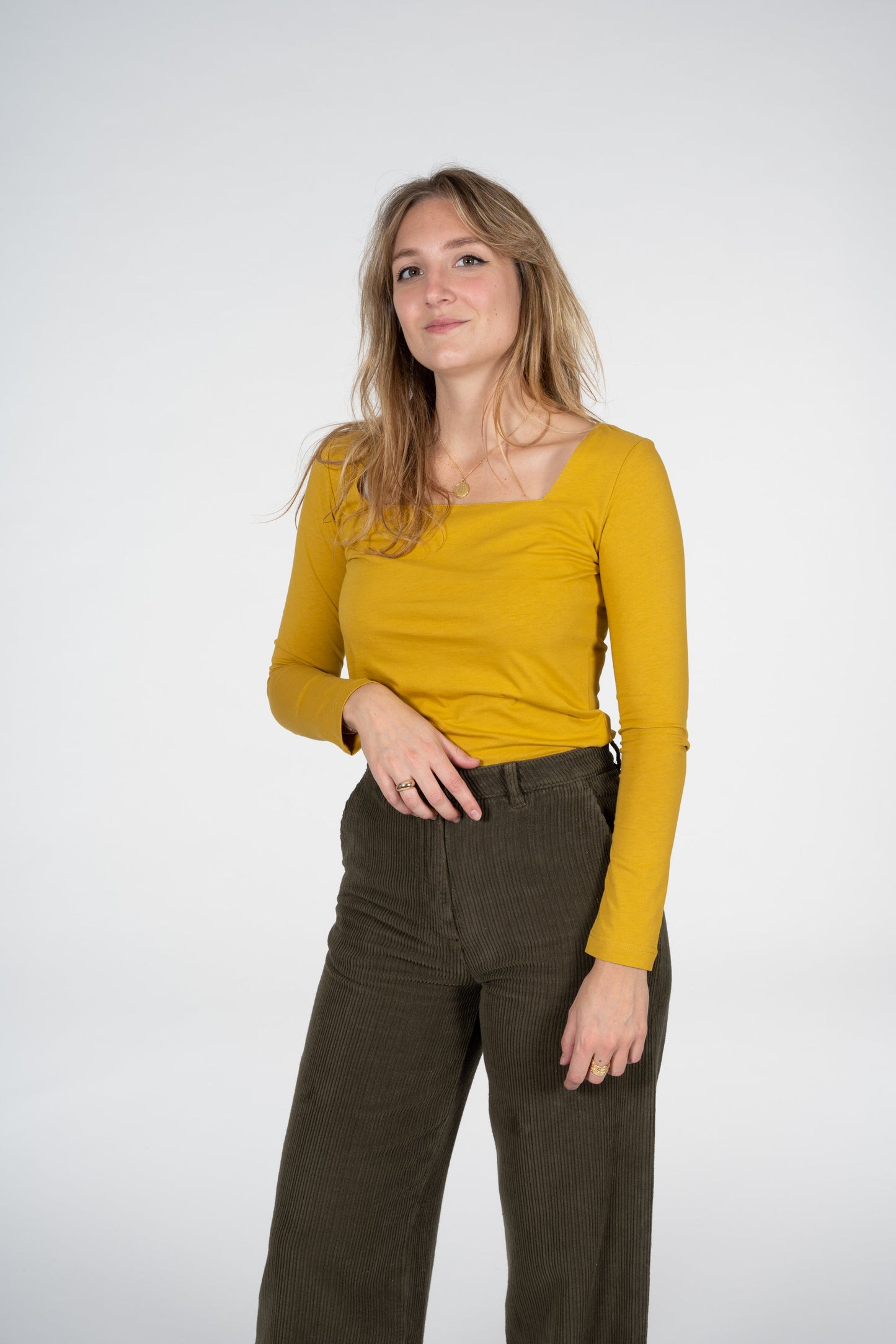 T-shirt à manches longues moutarde en coton bio - fria