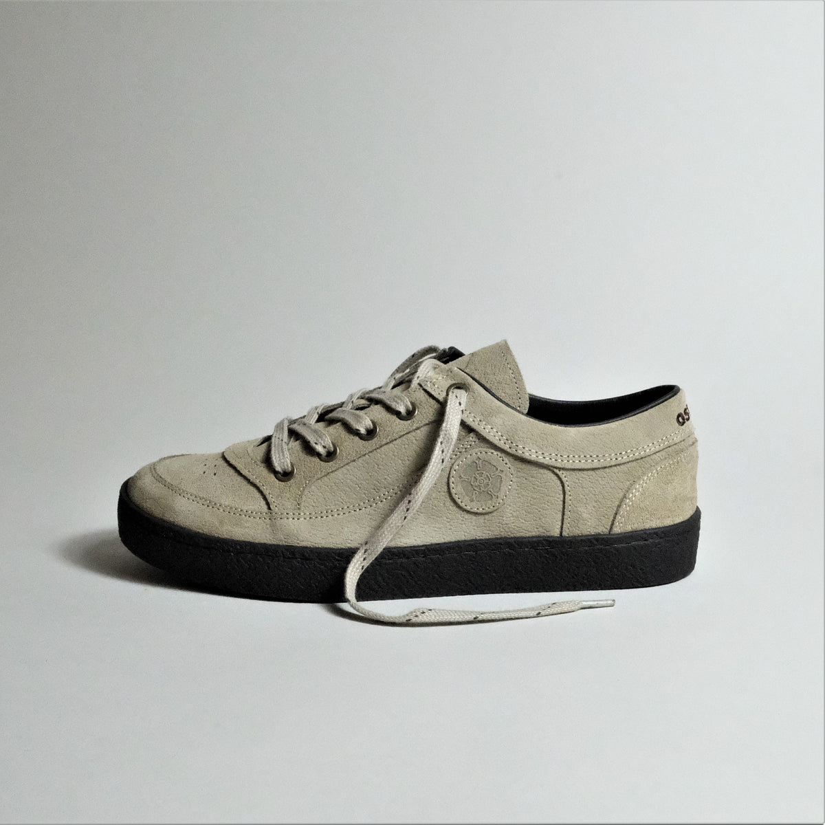 Basket en daim naturel certifié | beige "eleven - sandstone"