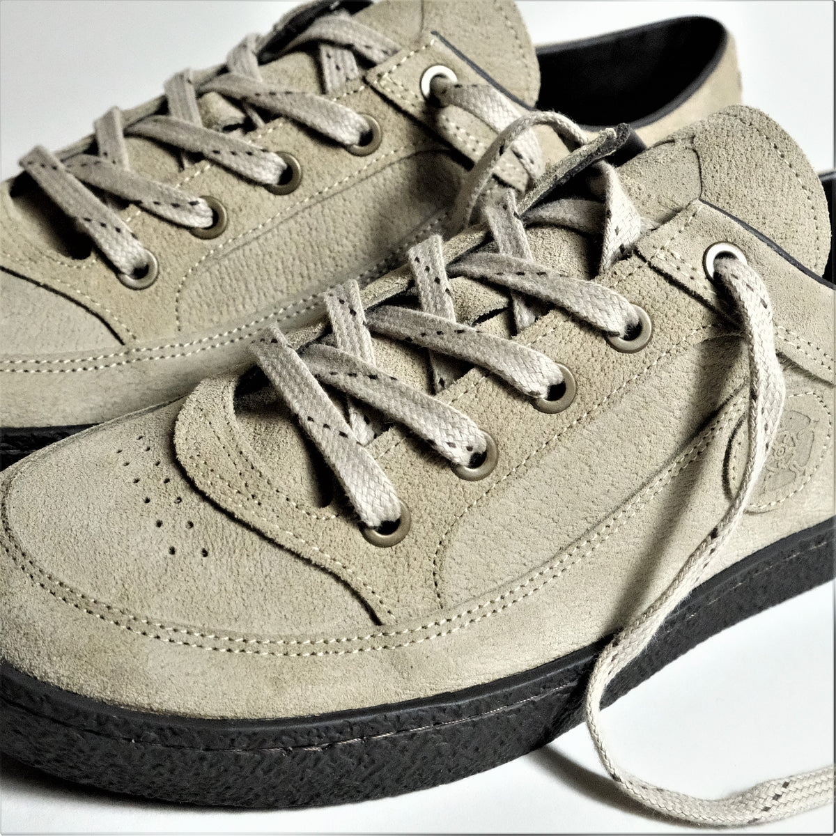 Basket en daim naturel certifié | beige "eleven - sandstone"