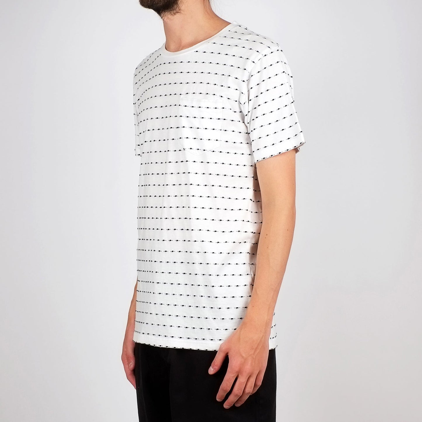 T-shirt blanc en coton bio à pois