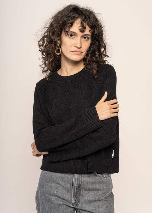 Pull en laine bio et recyclée | Noir "diliriaa reglana black"