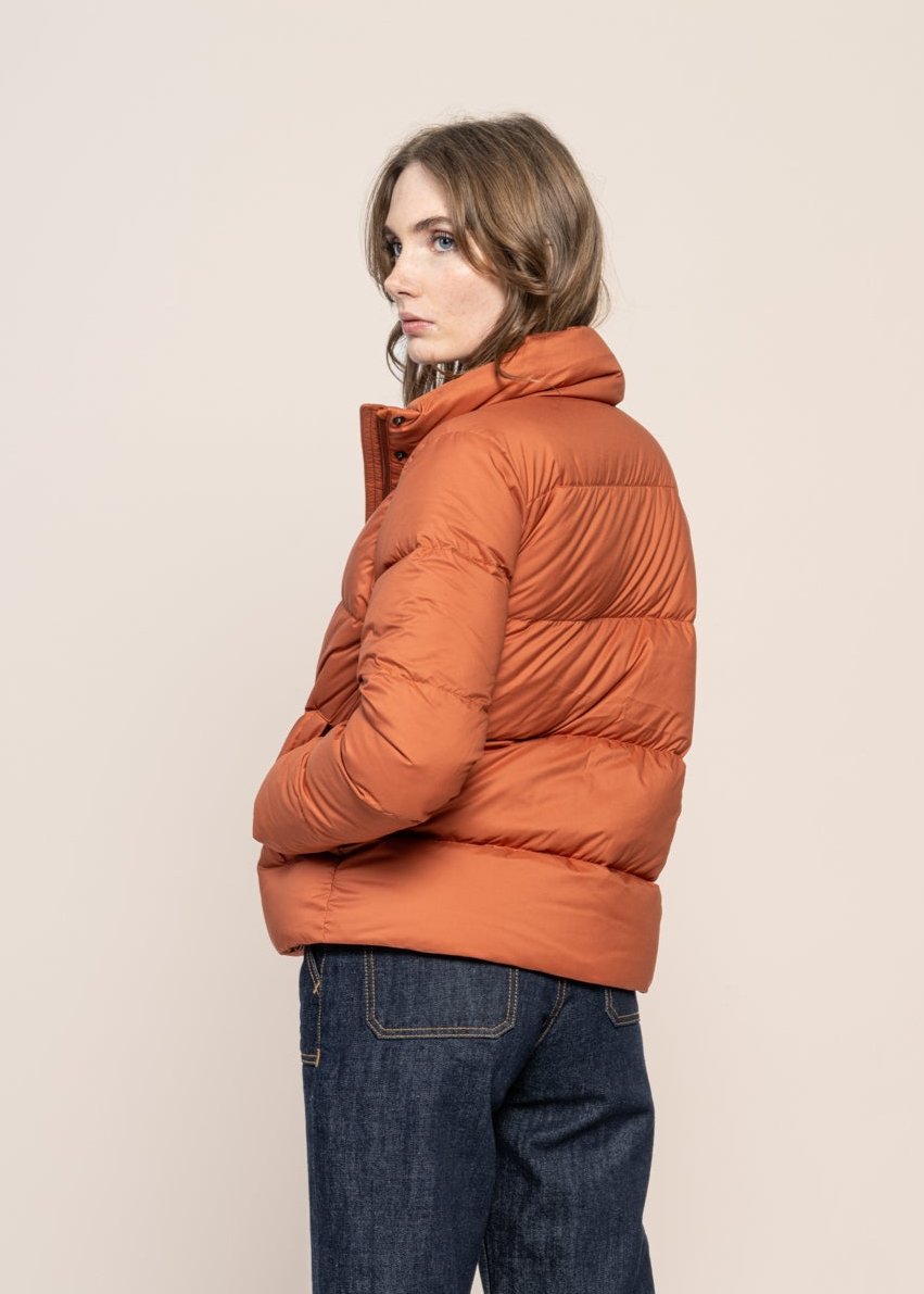 Doudoune en matière recyclée | rouge "w's silent down jkt burnished red"