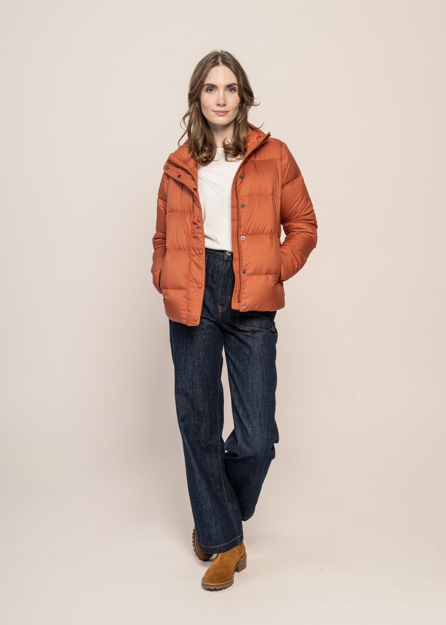 Doudoune en matière recyclée | rouge "w's silent down jkt burnished red"