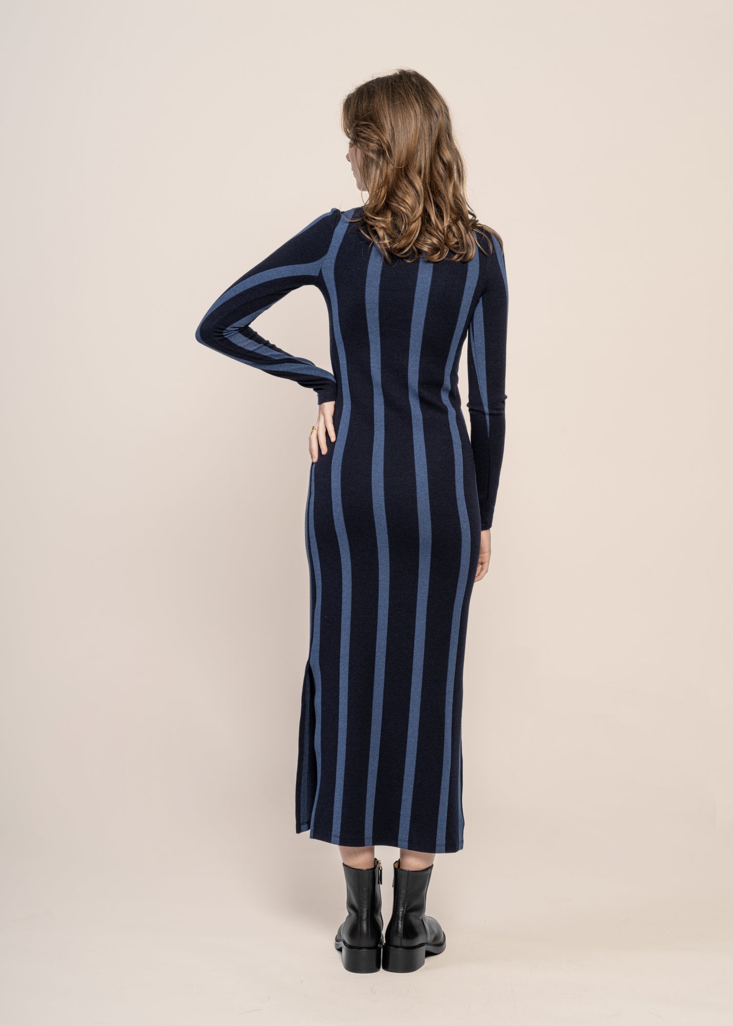 Robe en matières recyclées | bleu "navy dark heritage gina dress"