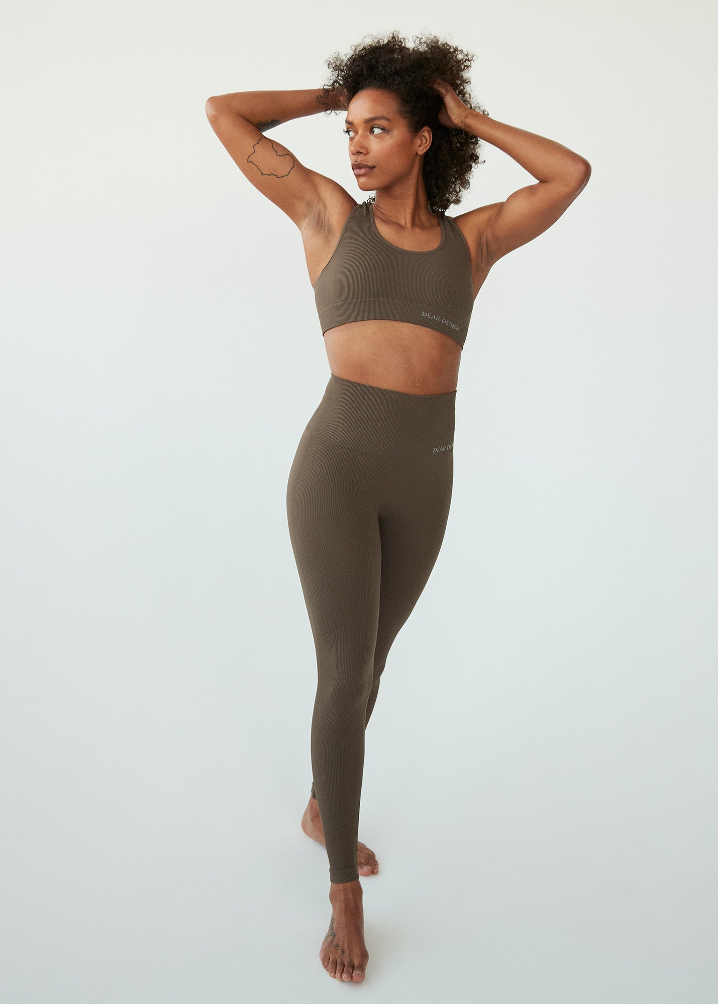 Legging en matières recyclées | marron "lena seamless rib leggings brown"