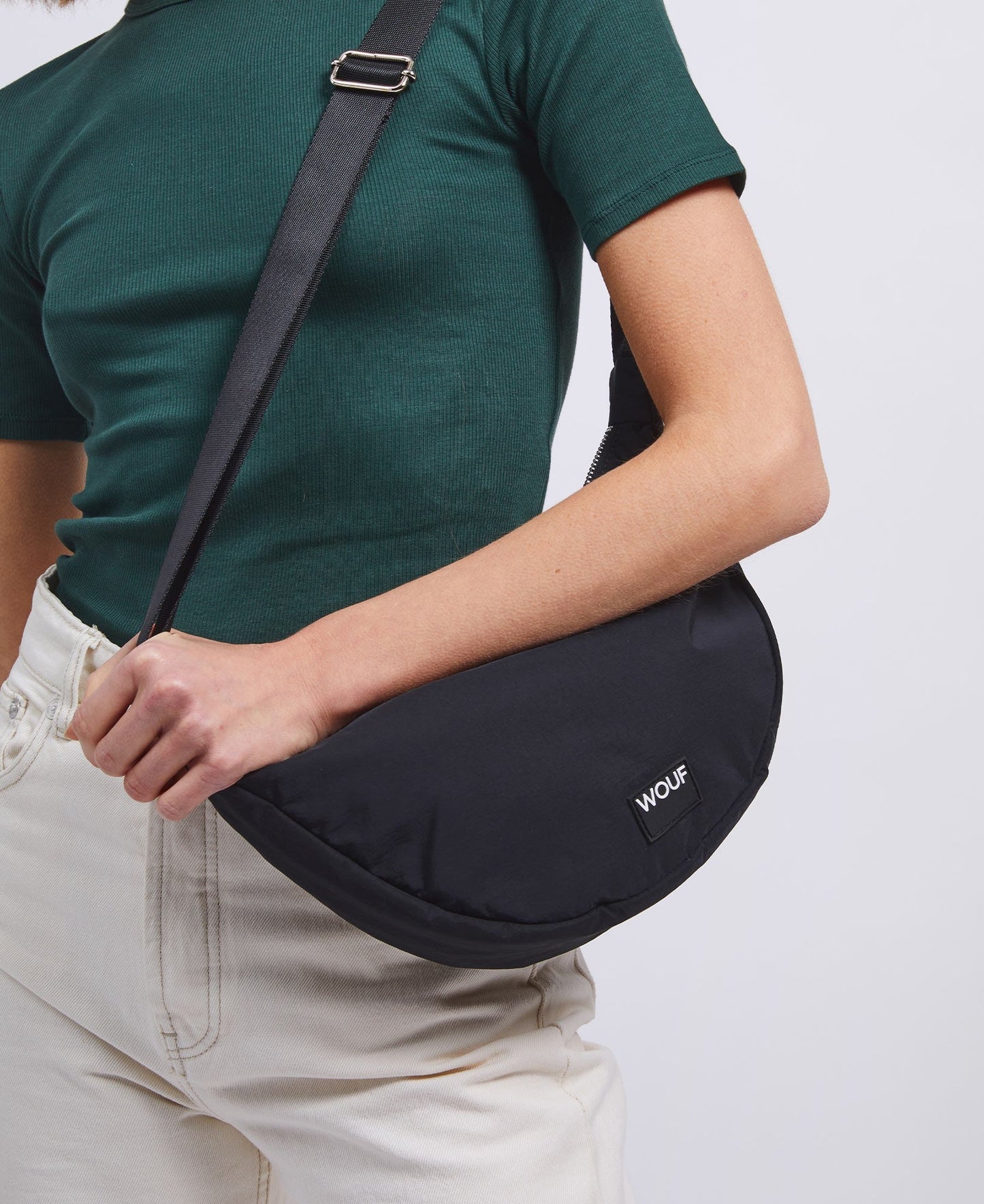 Banane en matière recyclée déperlante | Noir "midnight crossbody bag noir"