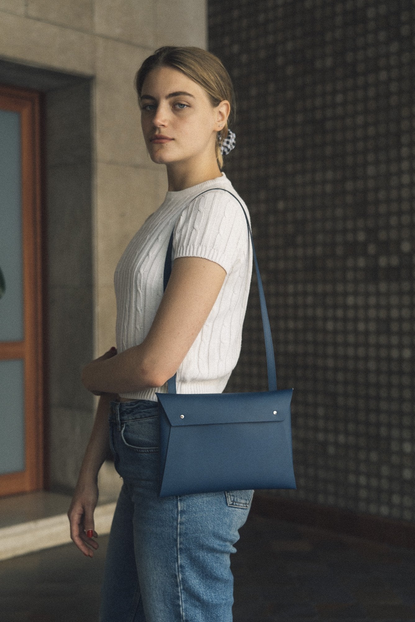 Sac pochette marine en cuir recyclé - Crossbody organizer