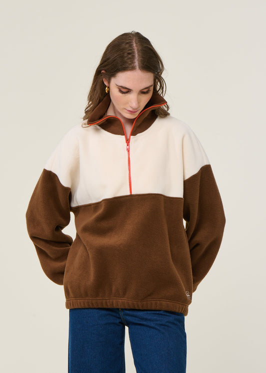Sweat polaire en matière recyclée | écru/chocolat "sven"