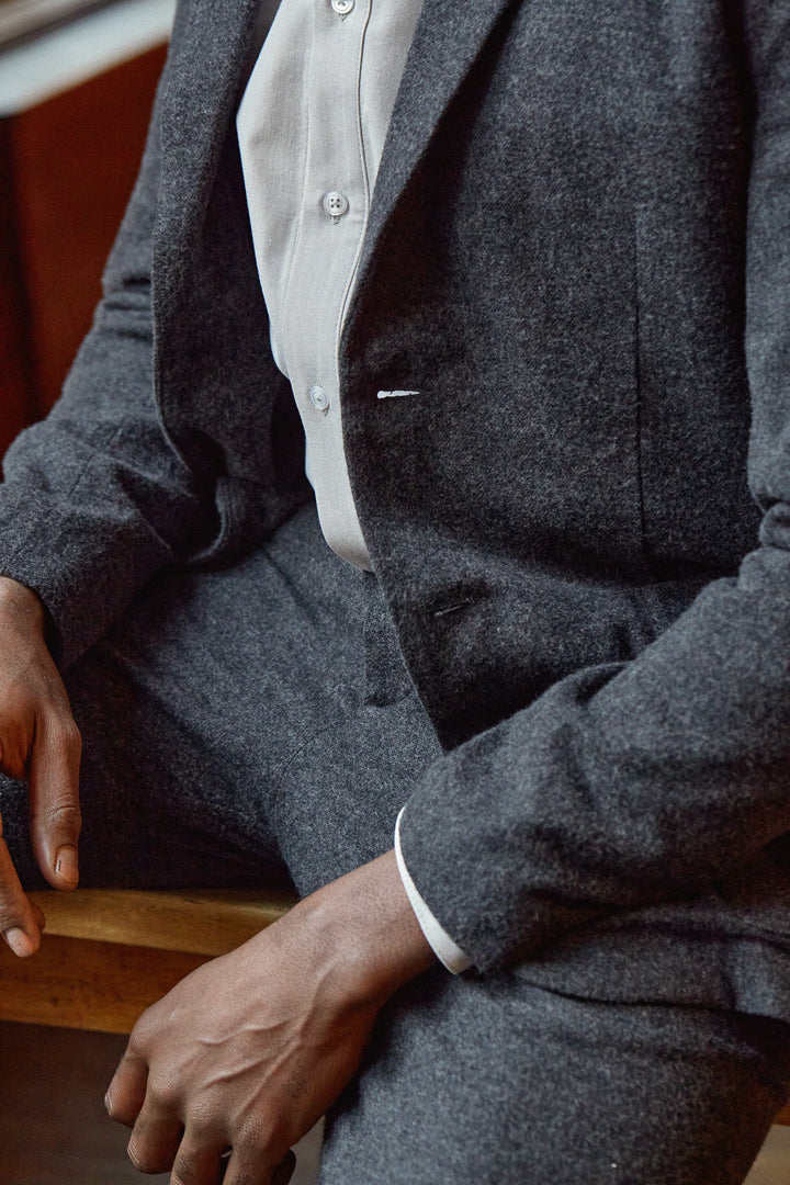 Blazer flanelle en coton bio | noir "enver blazer eco coal flannel"
