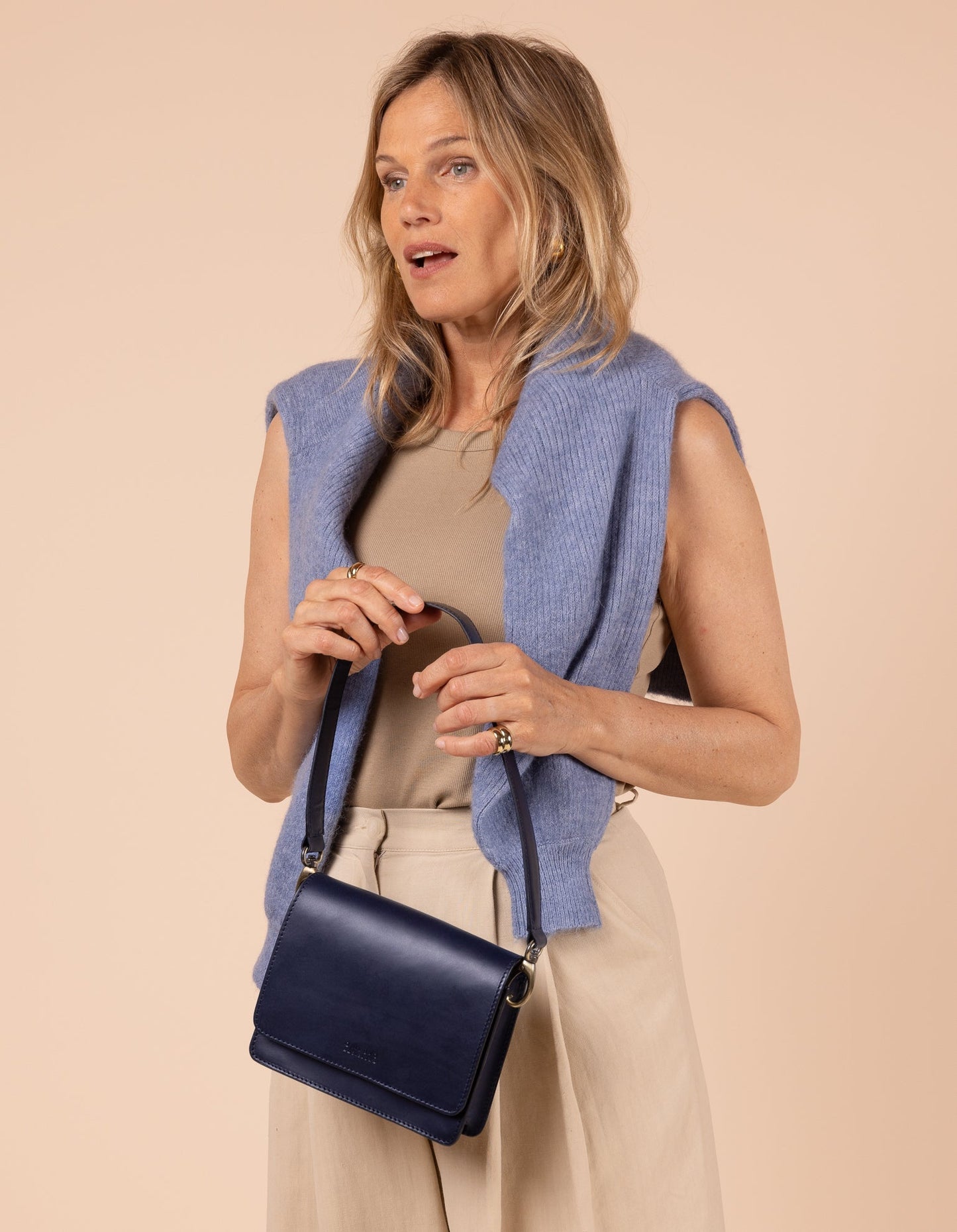 Sac à main en cuir | bleu "audrey mini - midnight blue classic leather"