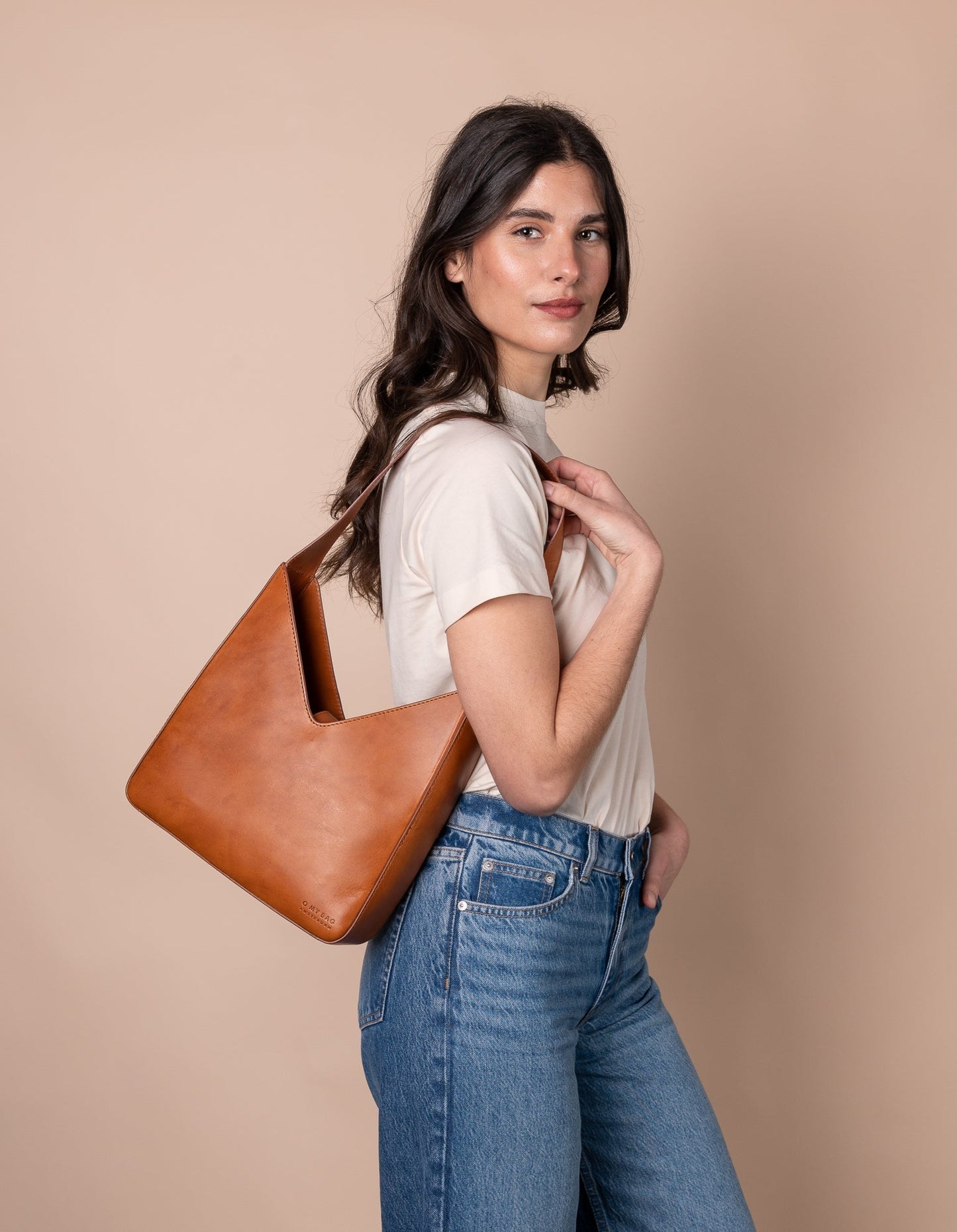Sac à main en cuir tannage végétal | marron "vicky cognac classic leather"