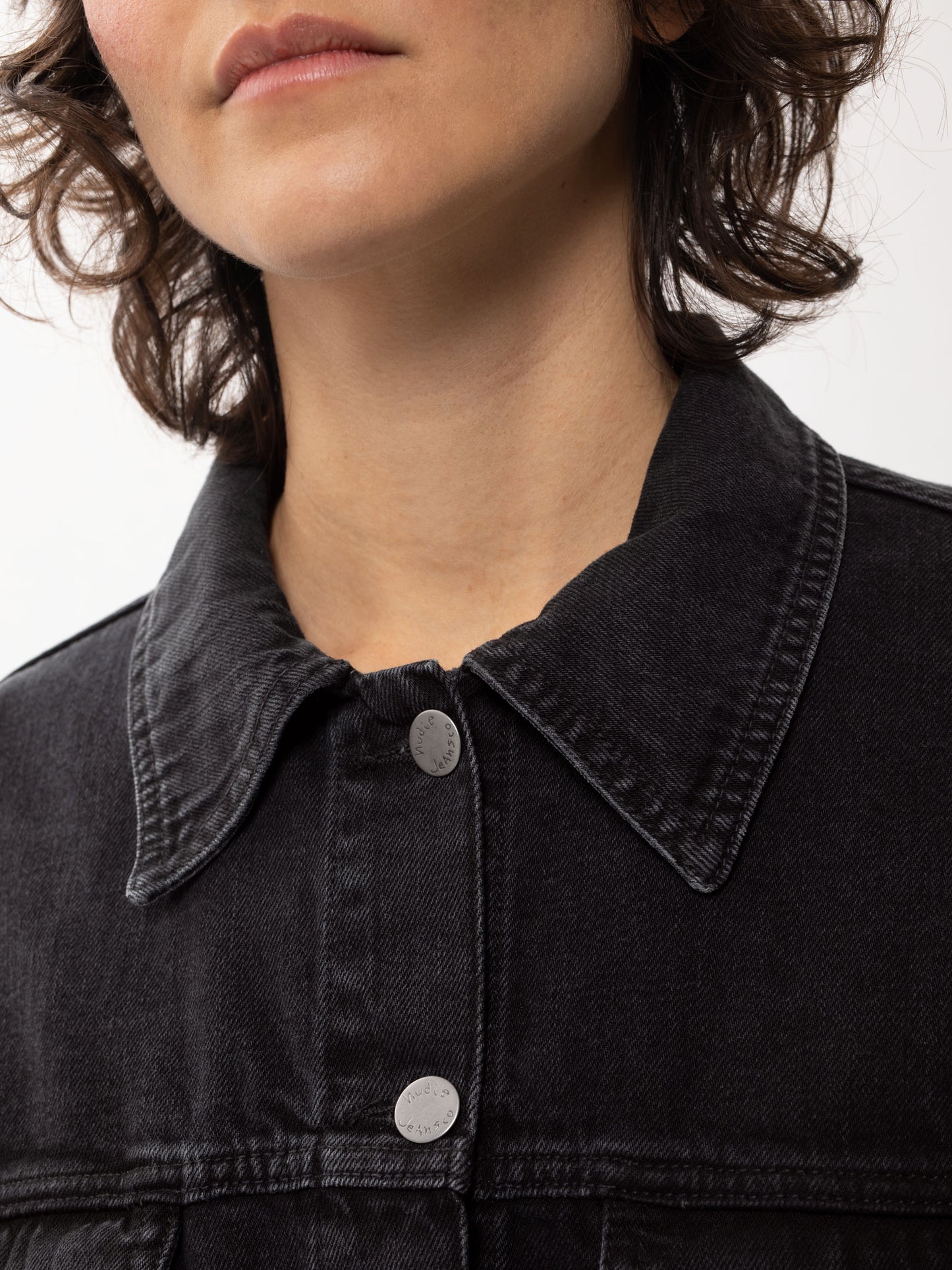 Veste jean en coton biologique | noir "Elin Black Trace"