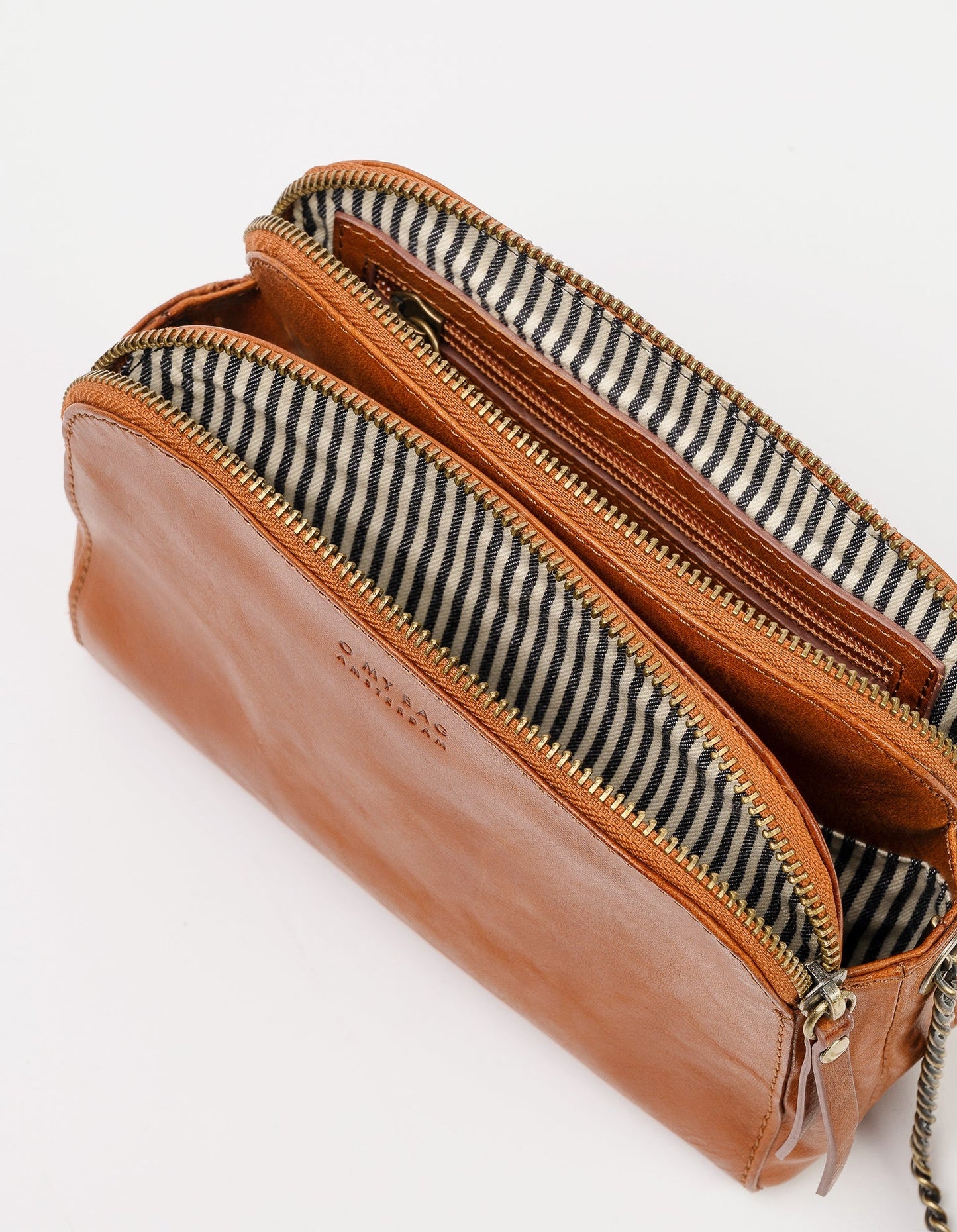 Sac à main bandoulière en cuir certifié | Marron "emily cognac stromboli leather"
