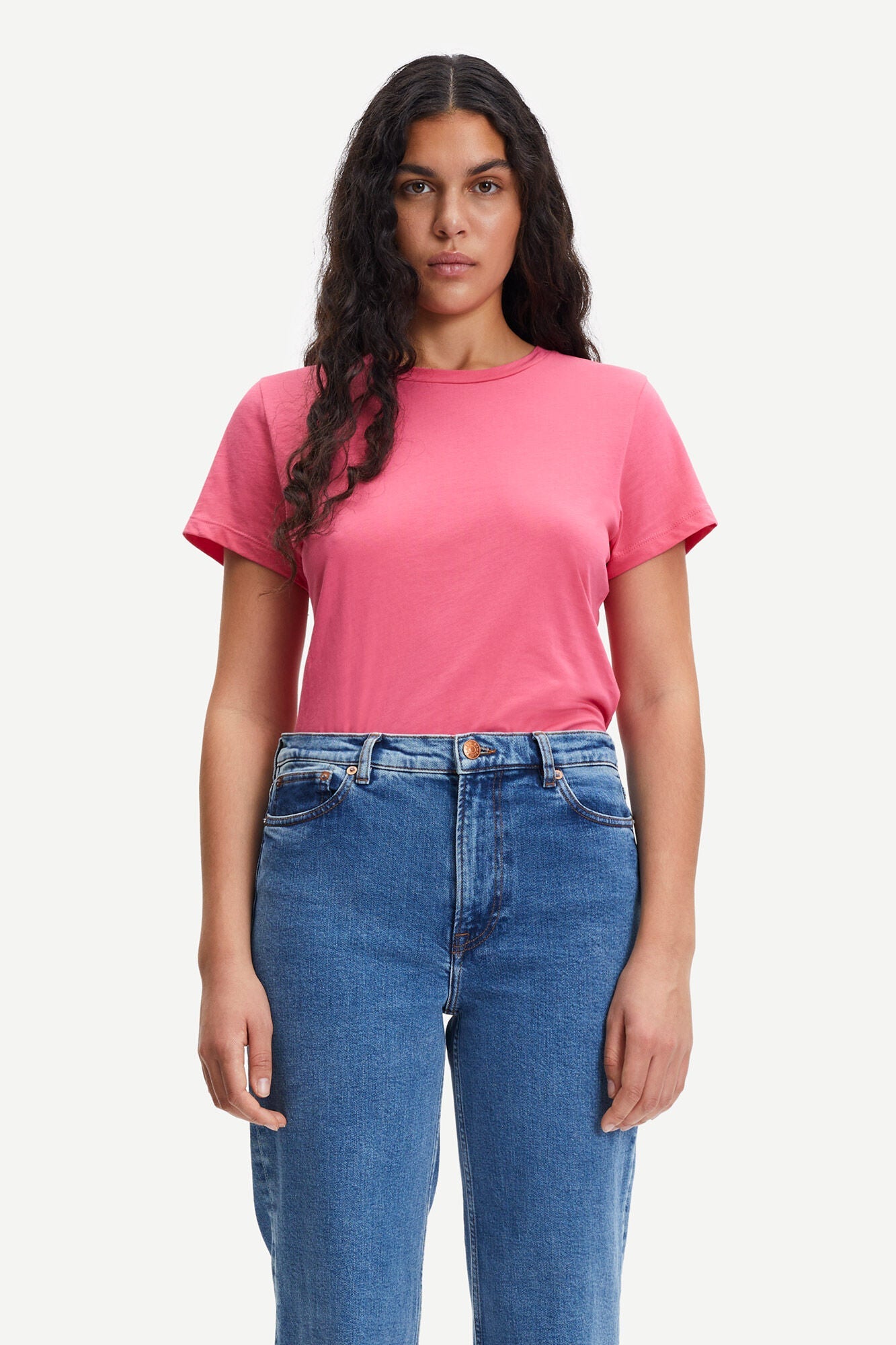 T-shirt rose bonbon en coton bio - solly tee solid 205 - honeysuckle