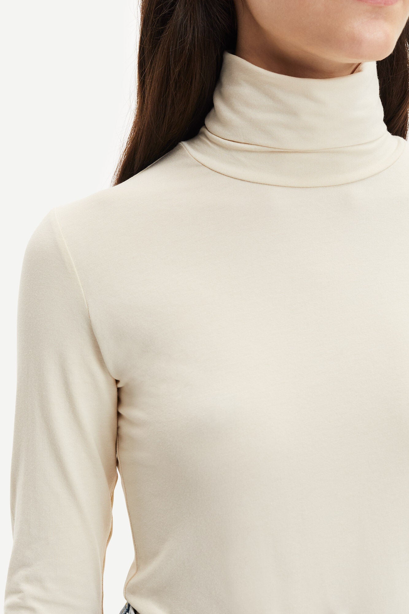 Col roulé écru en coton bio et modal - ester t-n 265 warm white