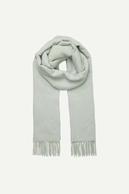 Écharpe en laine et cachemire recyclés | Bleu clair "accola maxi scarf misty blue"