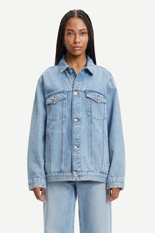 Veste en jean oversize bleu clair en coton bio - nicole vintage legacy