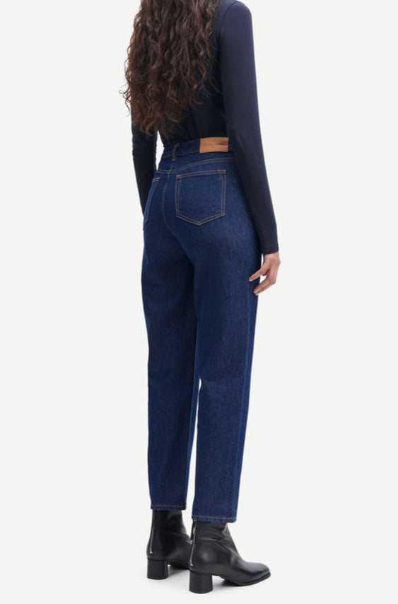 Jean droit en coton bio et recyclé | indigo foncé "marianne jeans glacier"