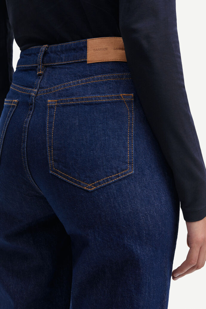 Jean droit en coton bio et recyclé | indigo foncé "marianne jeans glacier"