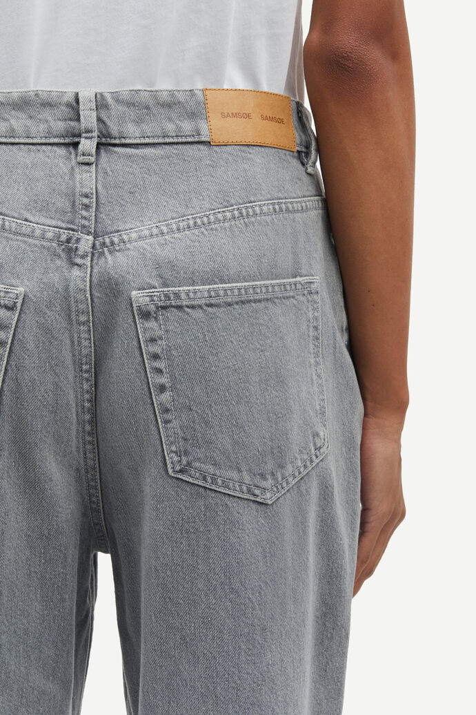 Jean droit large en coton bio et recyclé | Gris "shelly jeans mist"