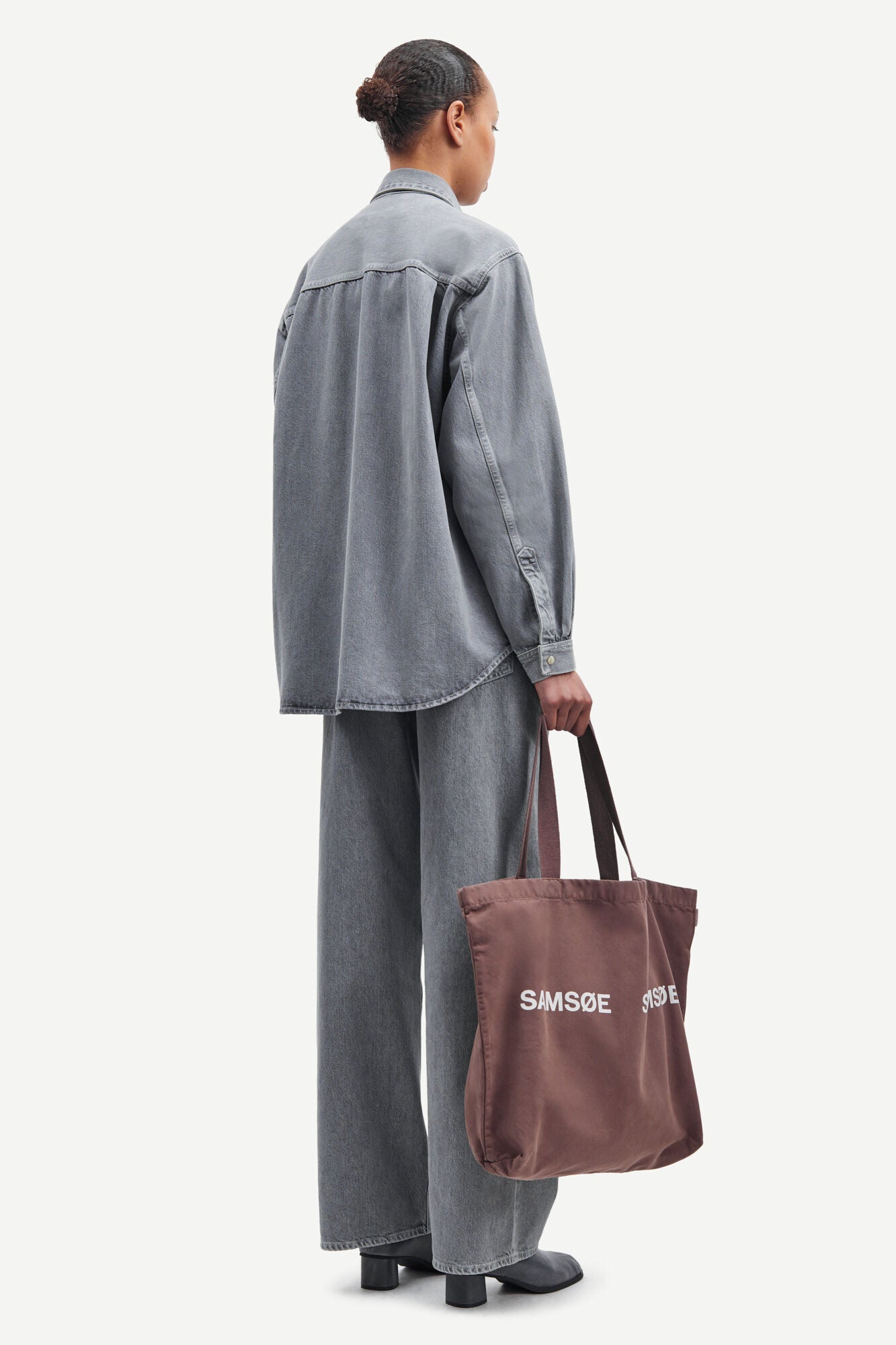 Surchemise en denim en coton bio et recyclé | Gris "eleanor shirt mist"