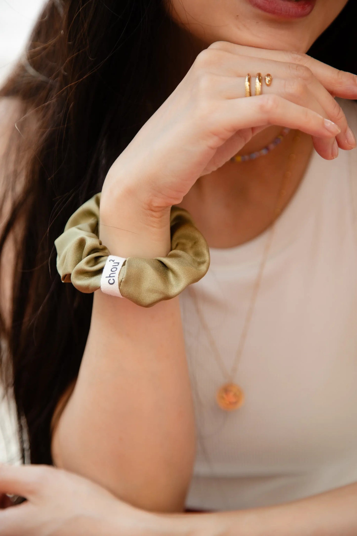 Chouchou en soie upcyclée | Olive "soie olive"