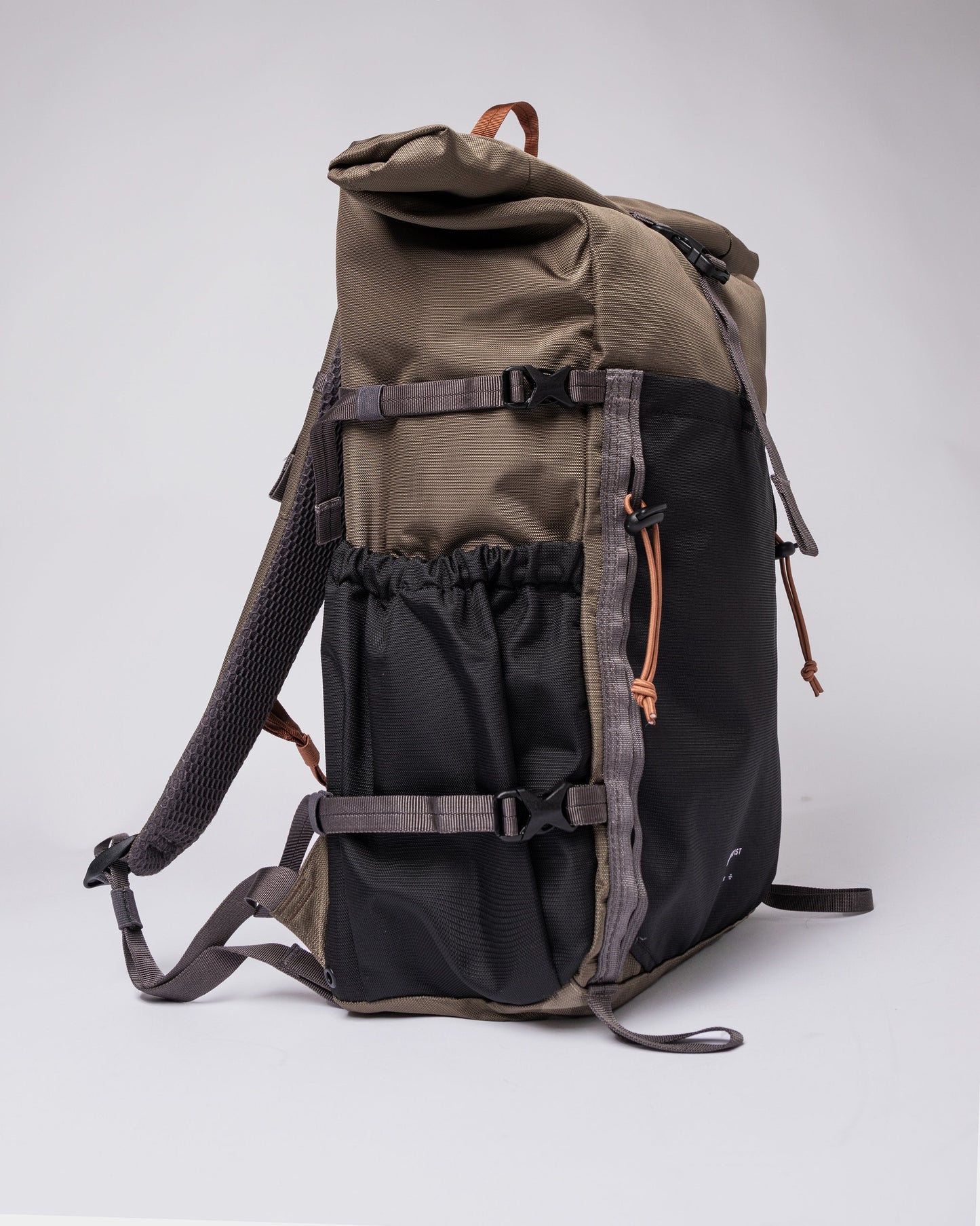 Sac à dos rolltop imperméable en recyclé | Noir et marron "forest hike multi brown"