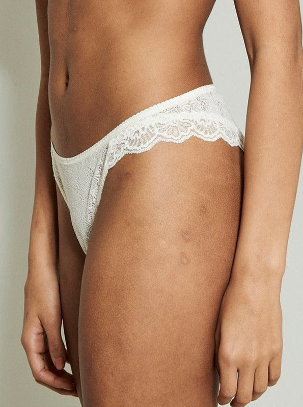 Culotte blanche en dentelle recyclée - Fabienne